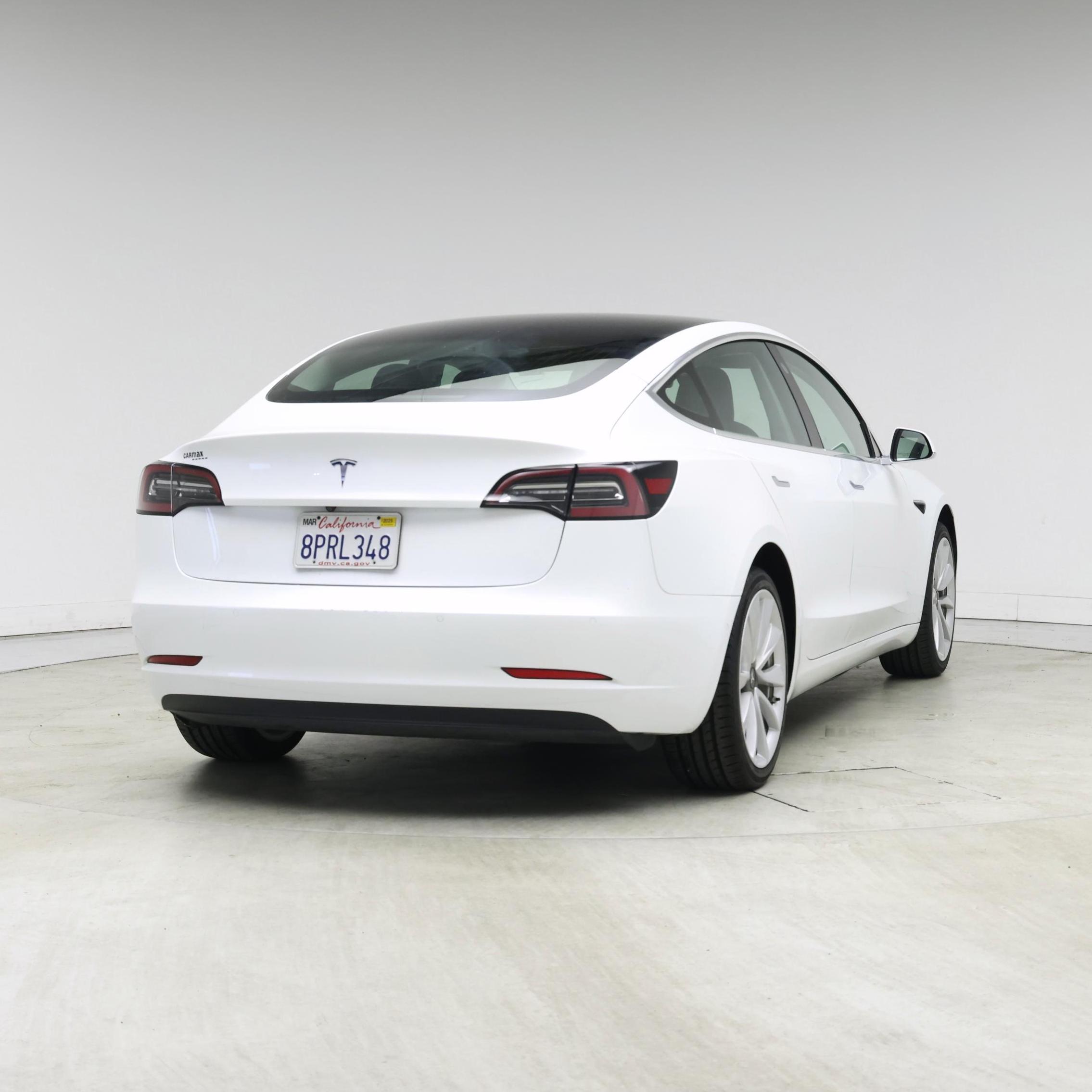 Thumbnail: 2020 Tesla Model 3 - 8