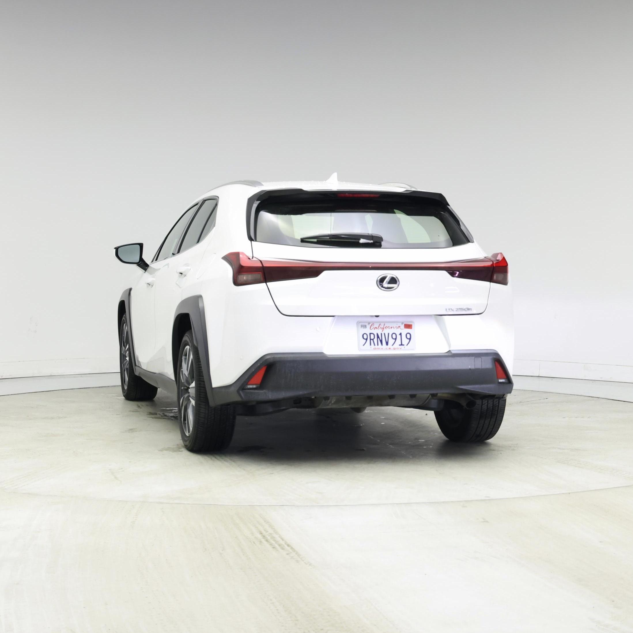 Thumbnail: 2024 Lexus UX - 6