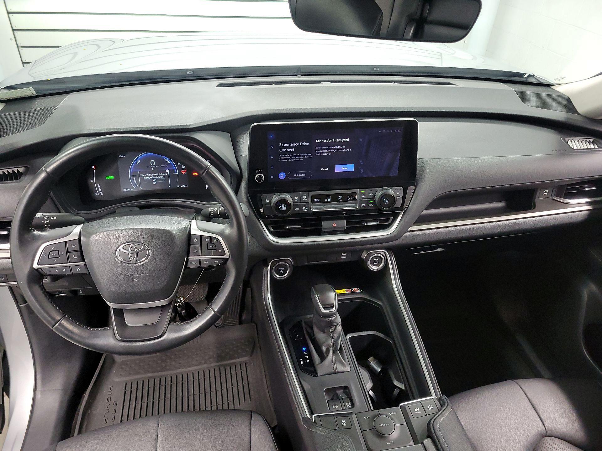 Thumbnail: 2024 Toyota Highlander - 9
