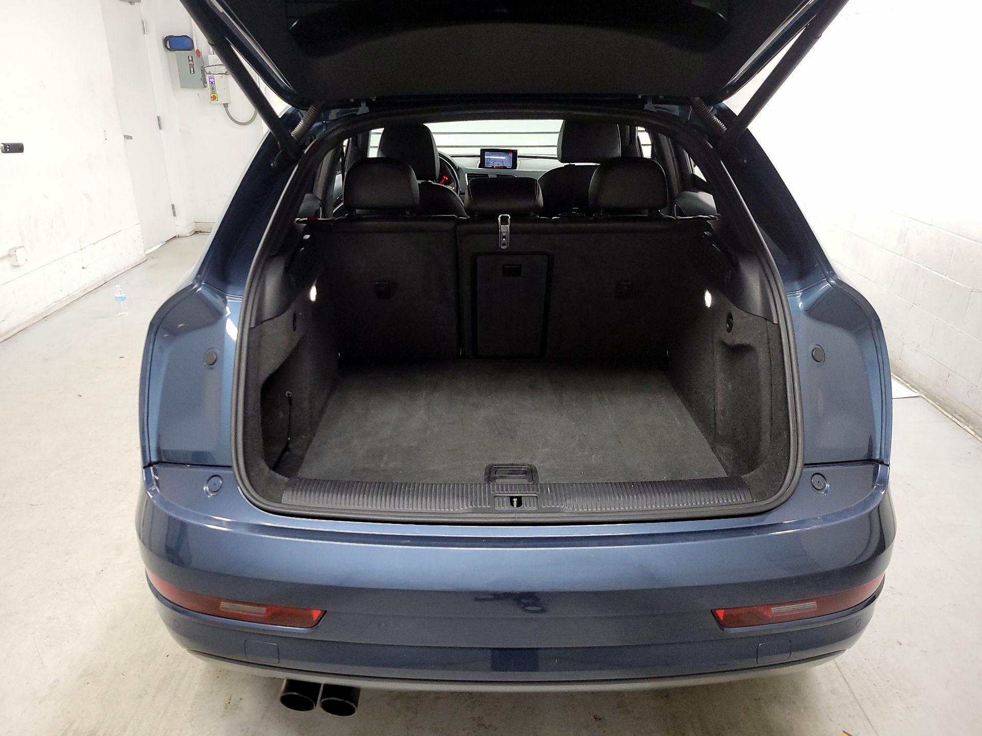 Thumbnail: 2018 Audi Q3 - 18