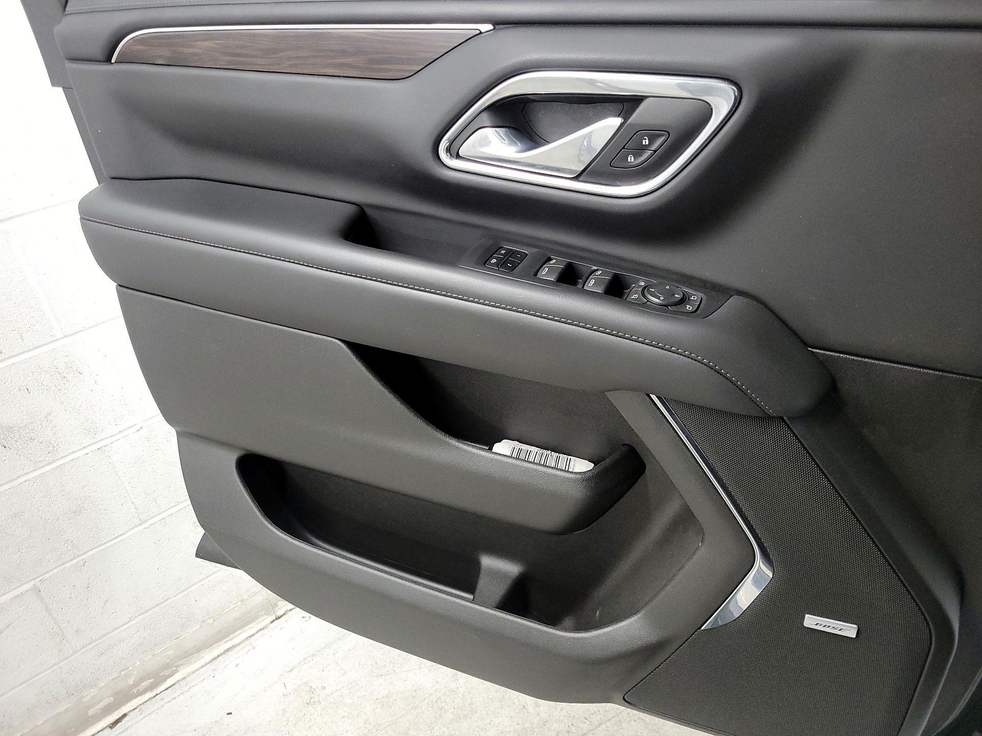 Thumbnail: 2023 Chevrolet Tahoe - 12