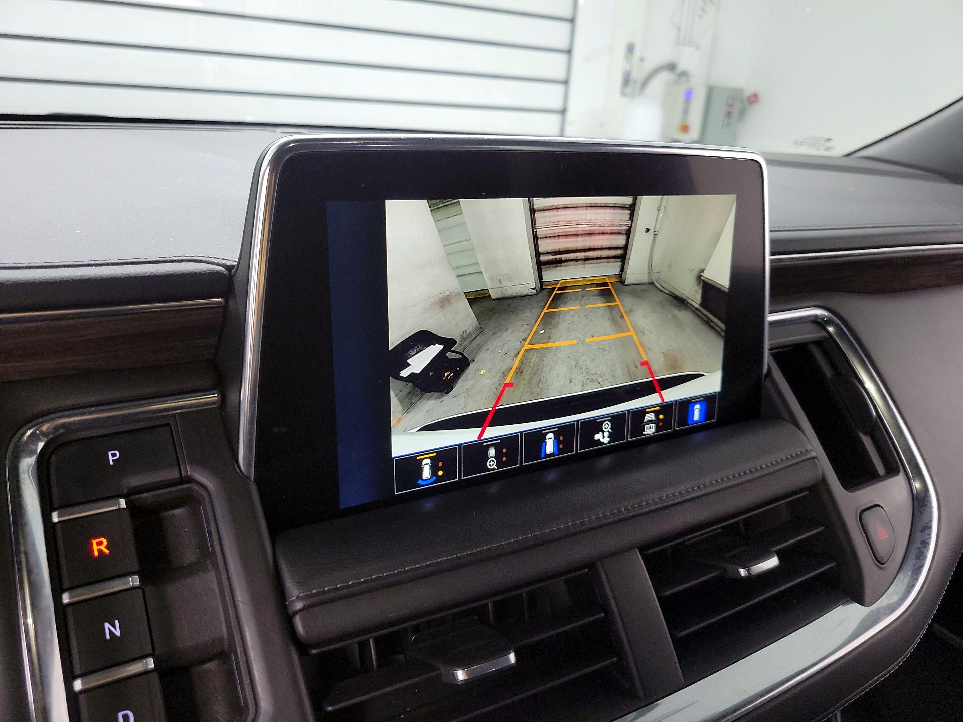 Thumbnail: 2023 Chevrolet Tahoe - 14