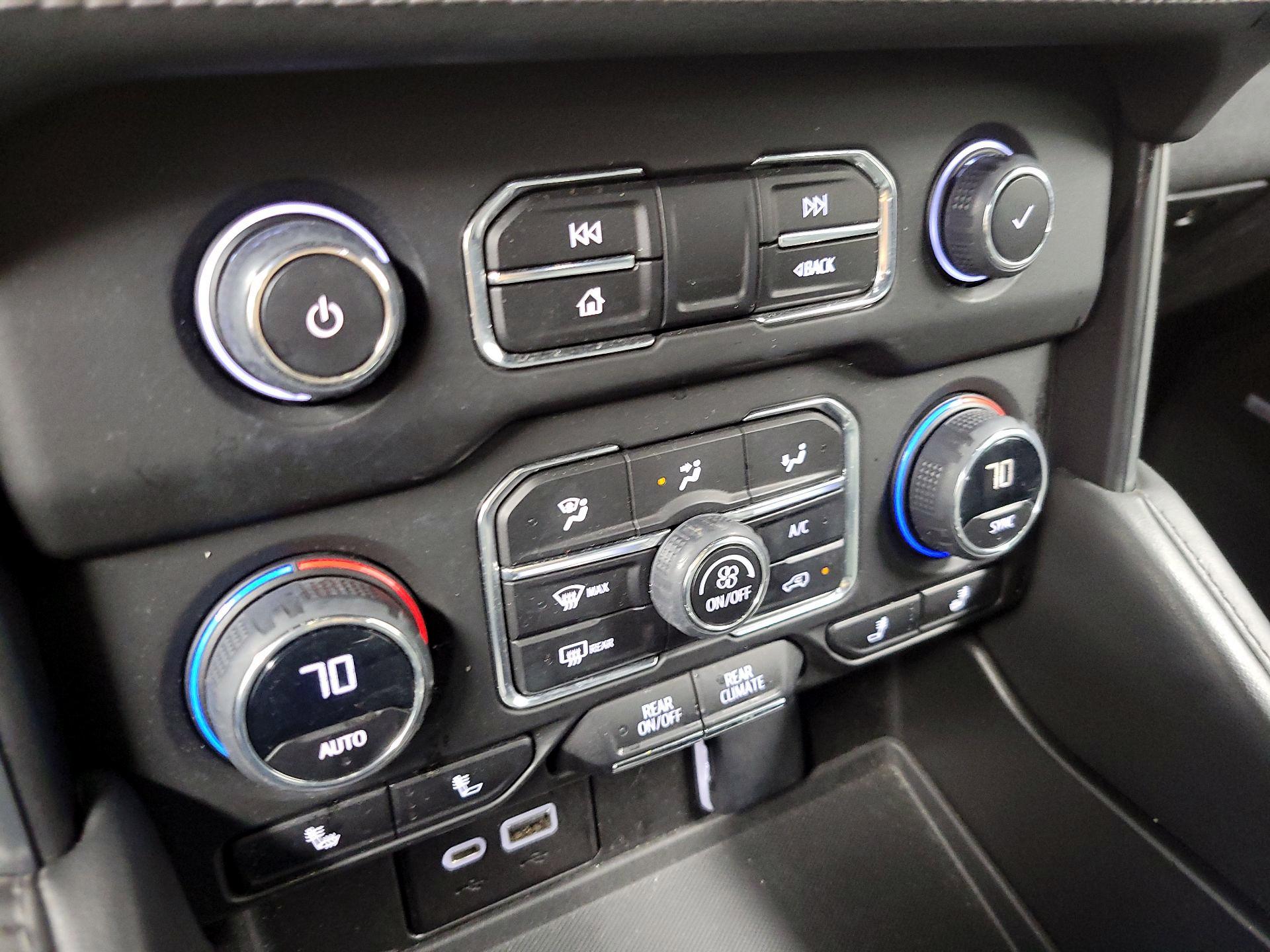 Thumbnail: 2023 Chevrolet Tahoe - 16