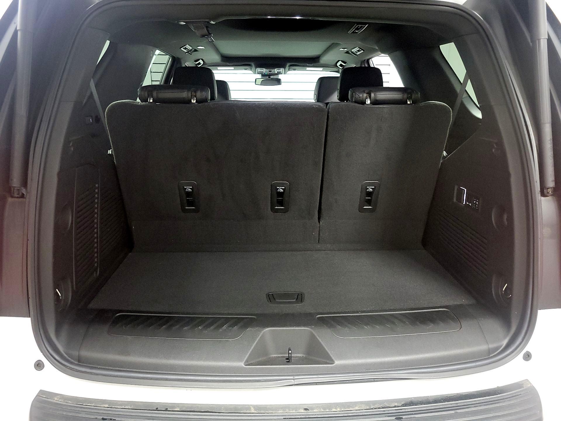 Thumbnail: 2023 Chevrolet Tahoe - 19