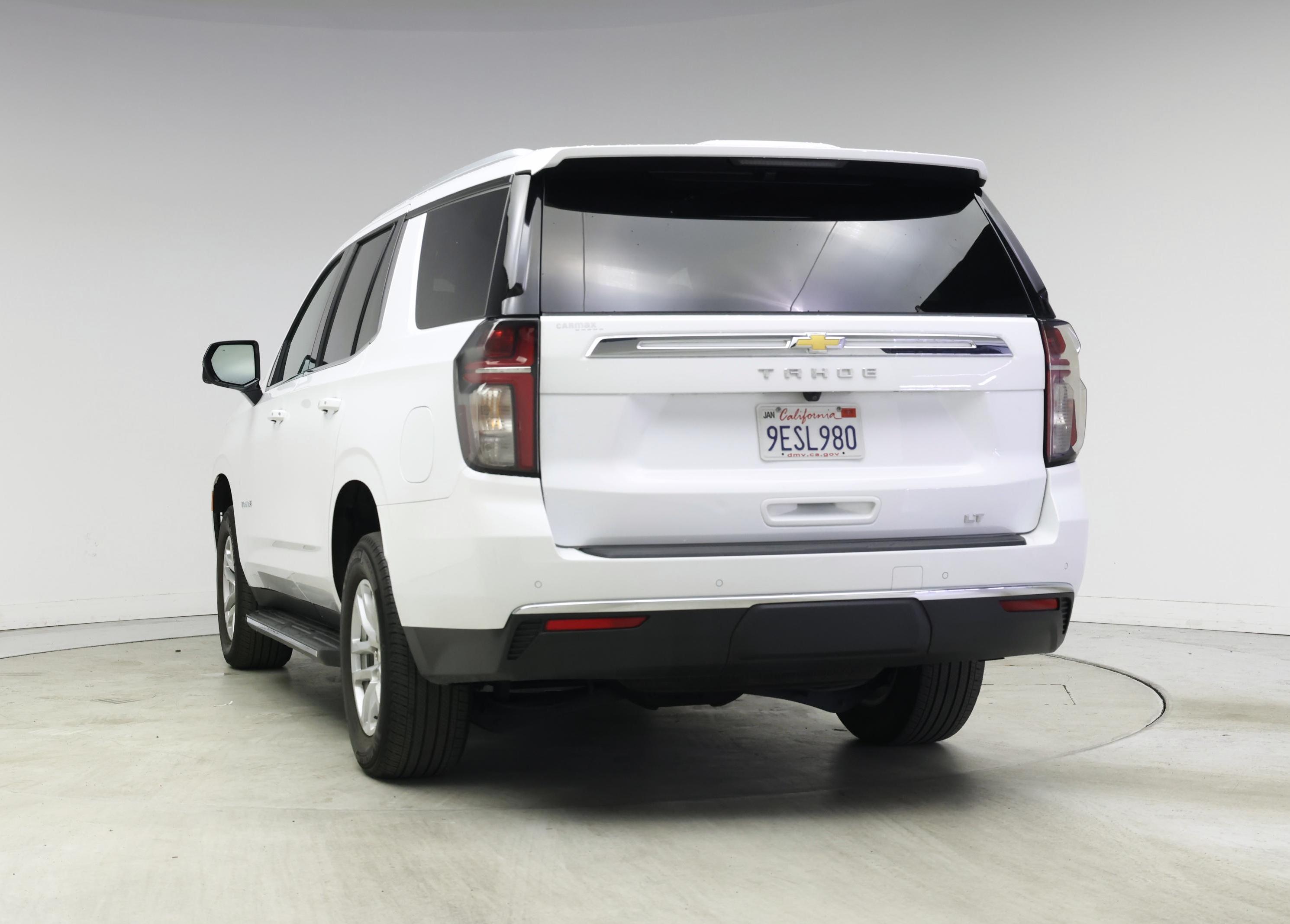 Thumbnail: 2023 Chevrolet Tahoe - 6