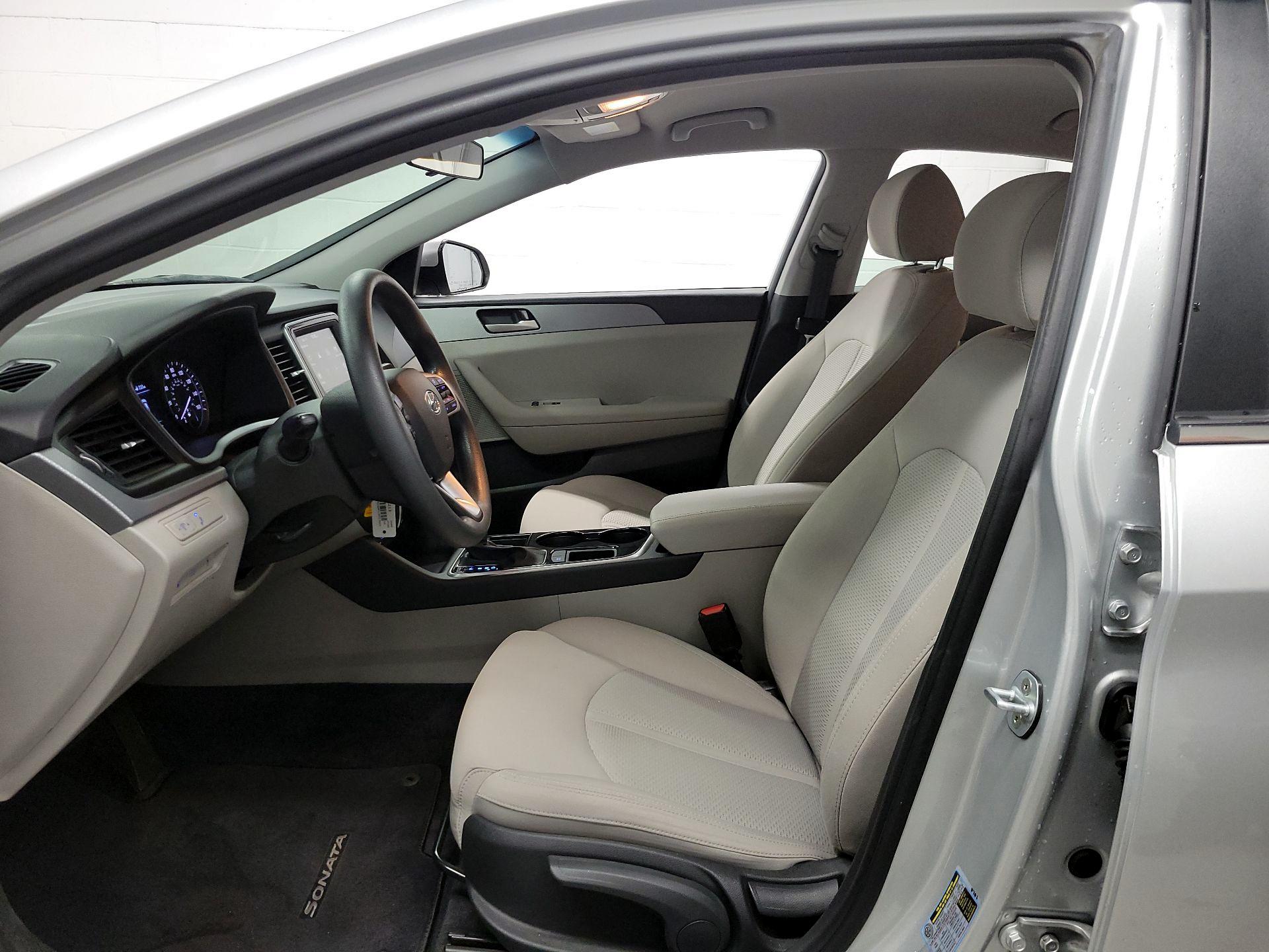 Thumbnail: 2018 Hyundai Sonata - 11
