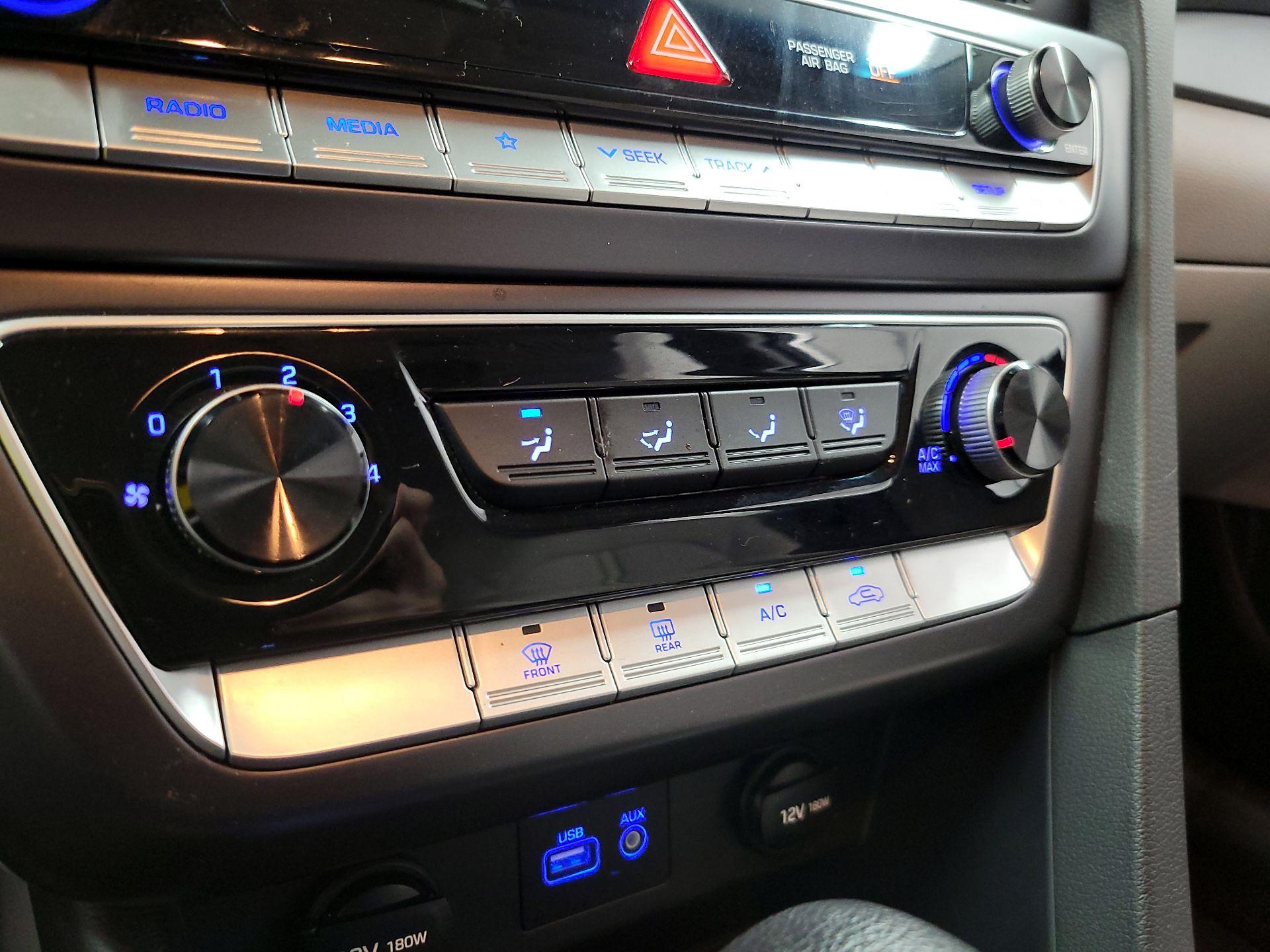 Thumbnail: 2018 Hyundai Sonata - 16