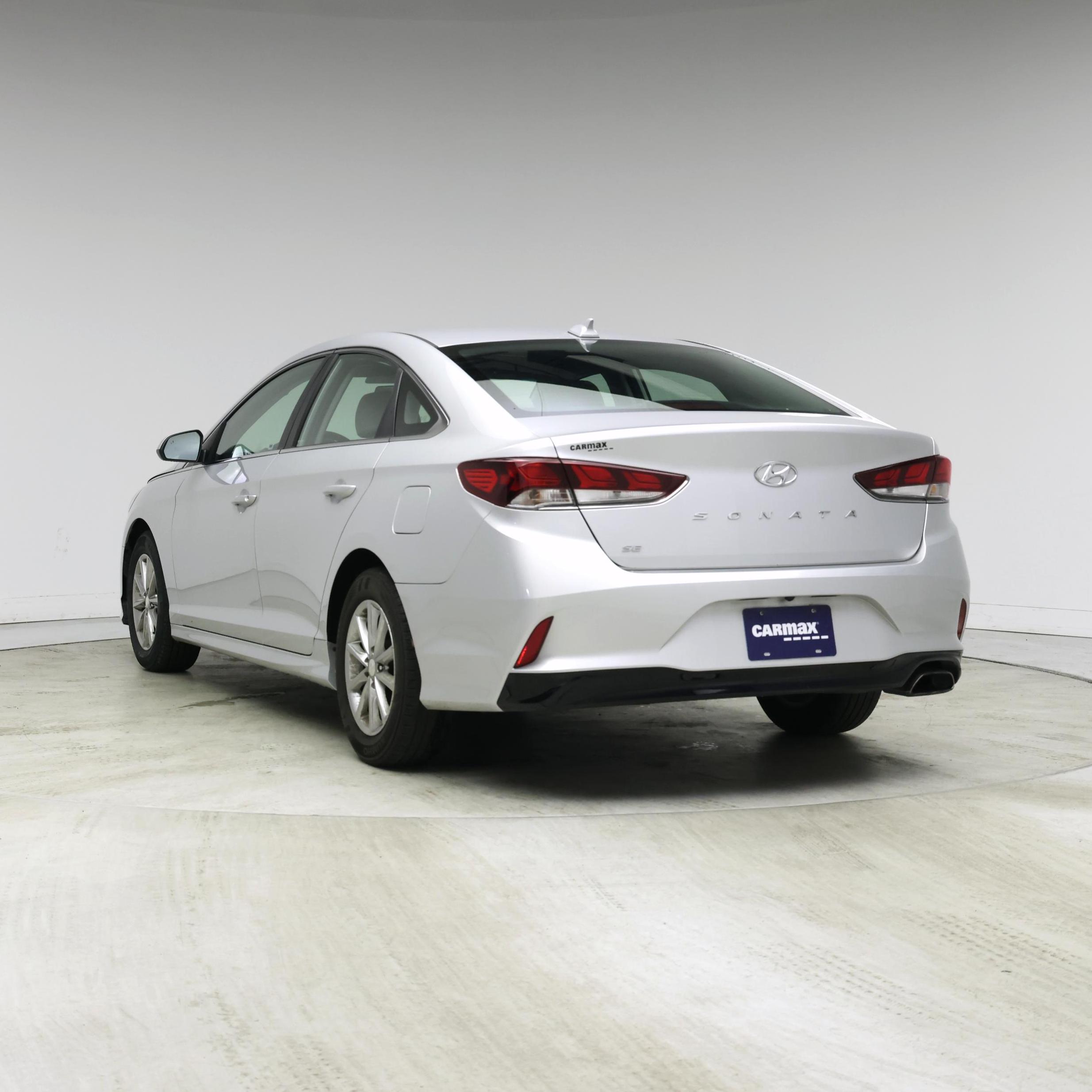 Thumbnail: 2018 Hyundai Sonata - 2