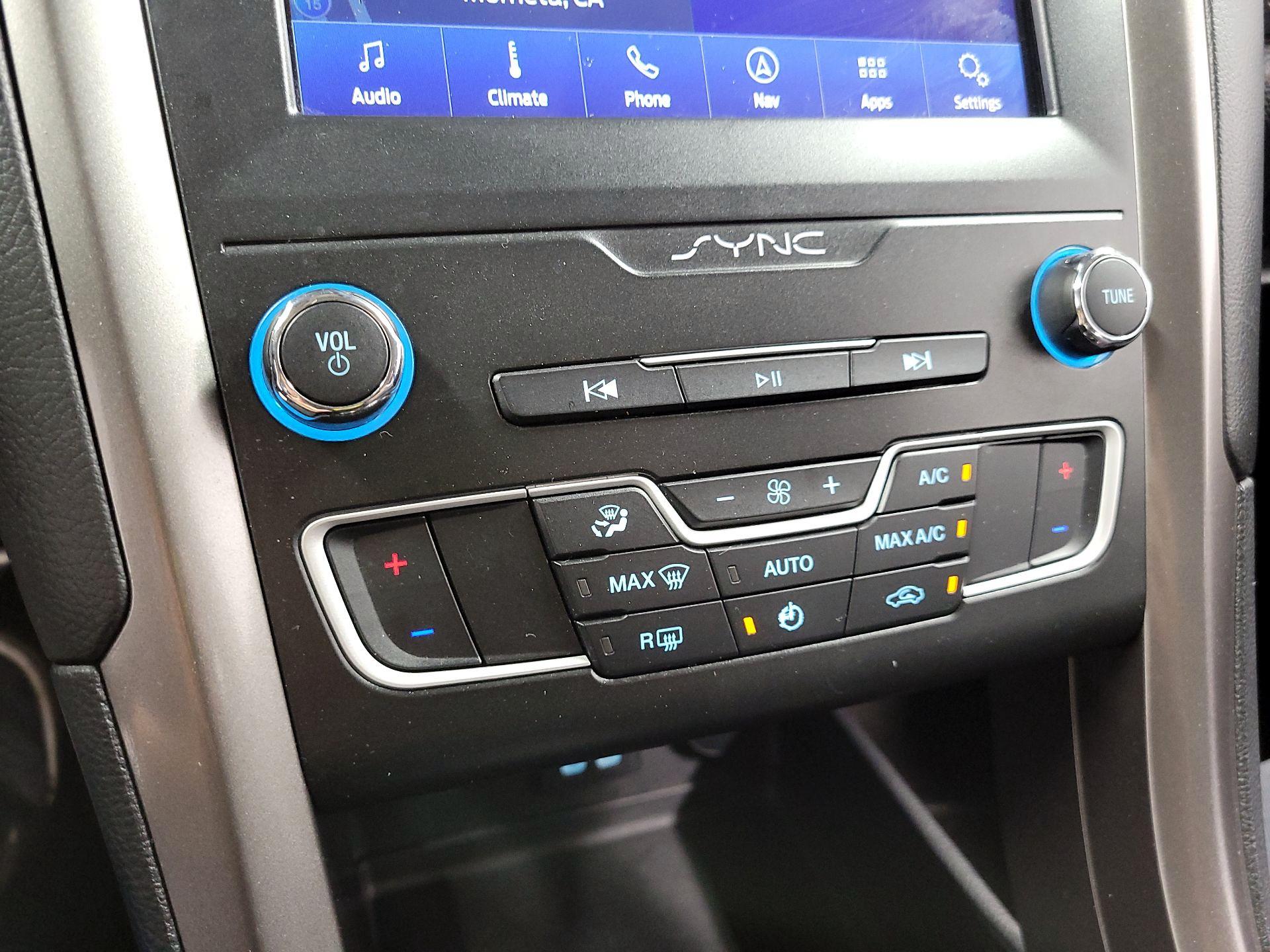 Thumbnail: 2019 Ford Fusion - 15