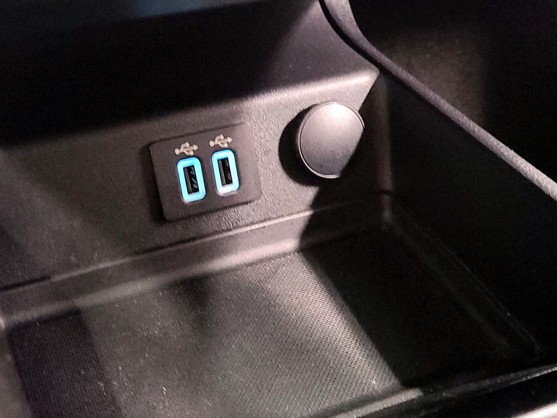 Thumbnail: 2019 Ford Fusion - 17