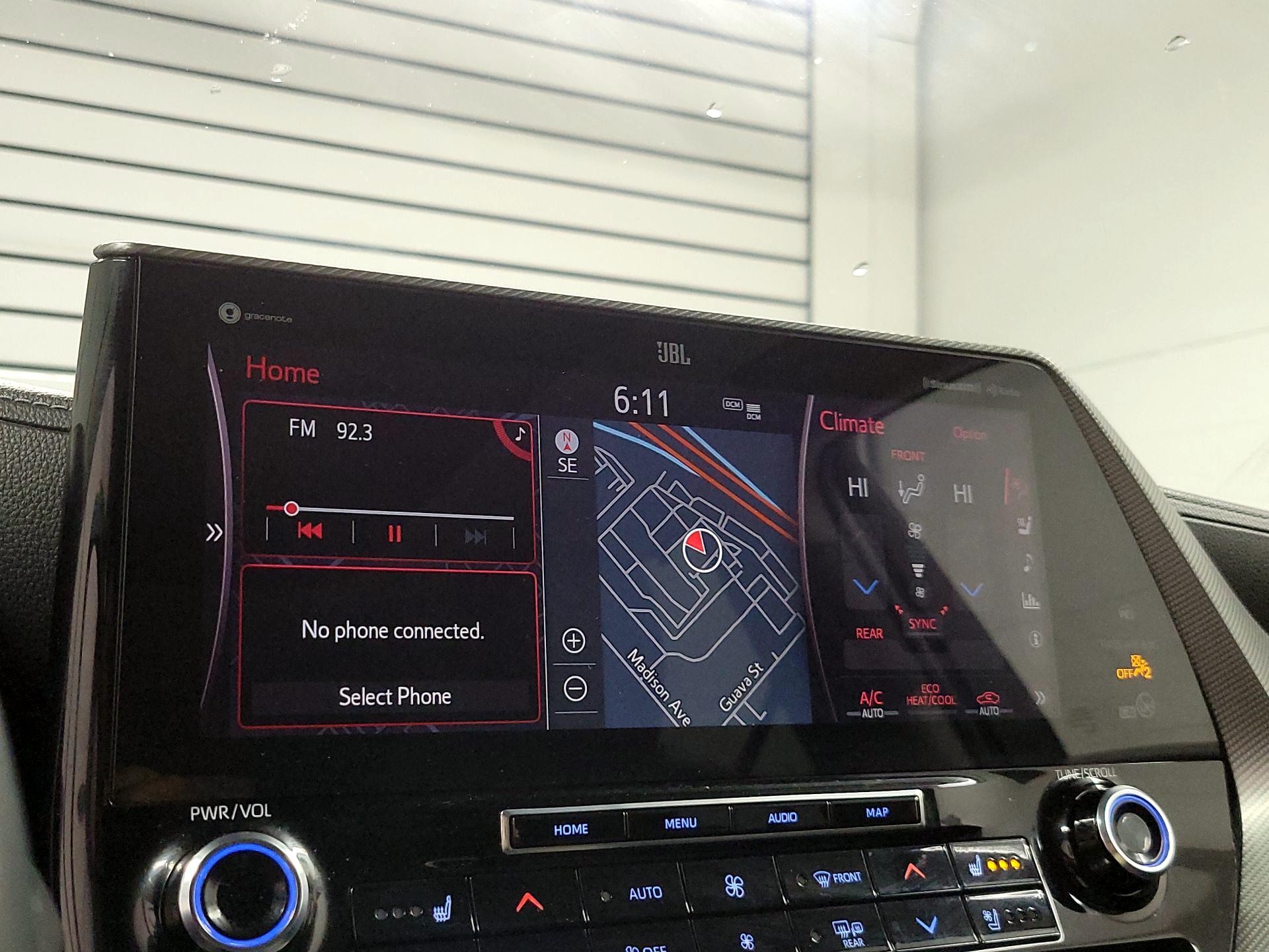 Thumbnail: 2021 Toyota Highlander - 15