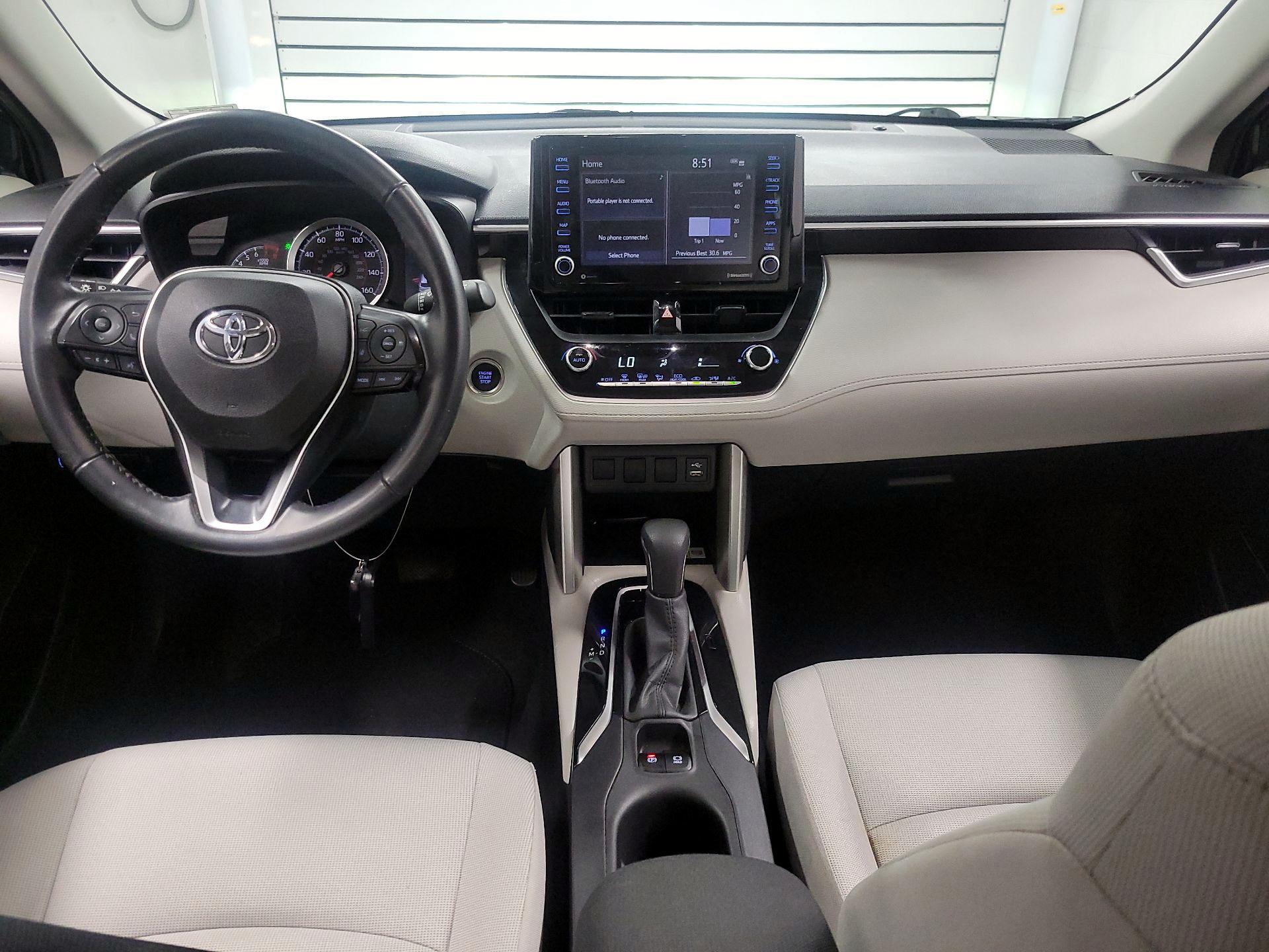 Thumbnail: 2022 Toyota Corolla Cross - 9