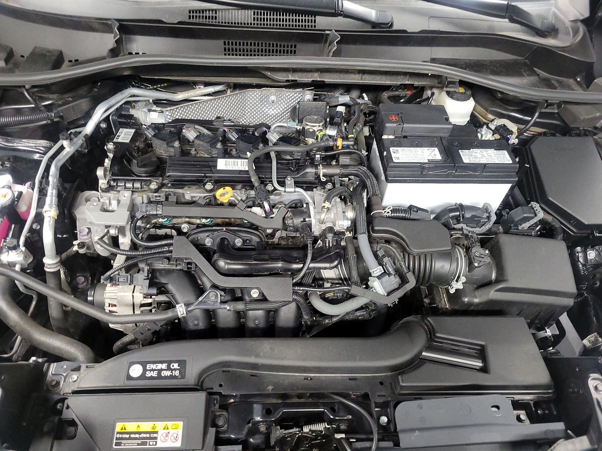 Thumbnail: 2022 Toyota Corolla Cross - 18