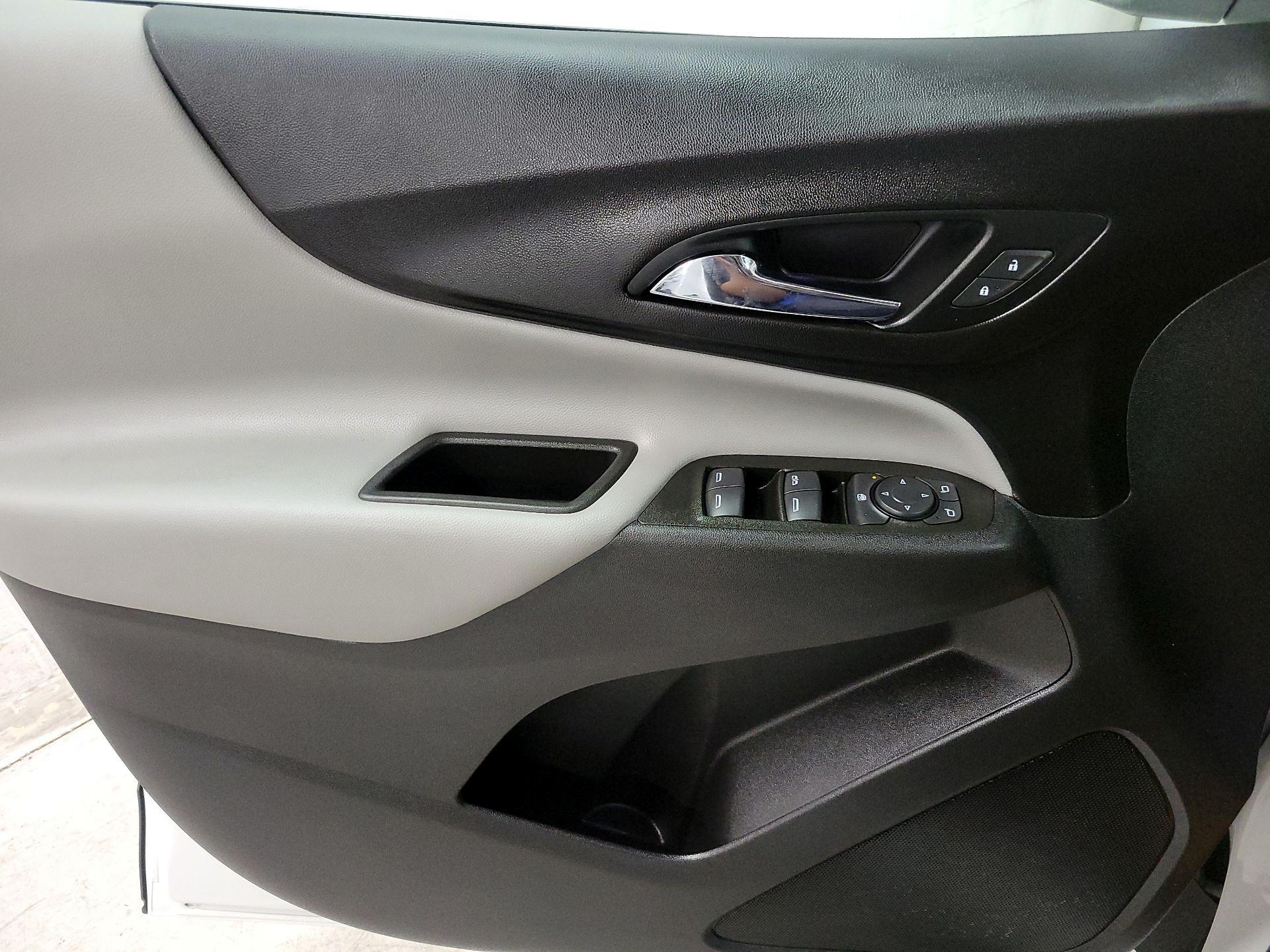 Thumbnail: 2021 Chevrolet Equinox - 12