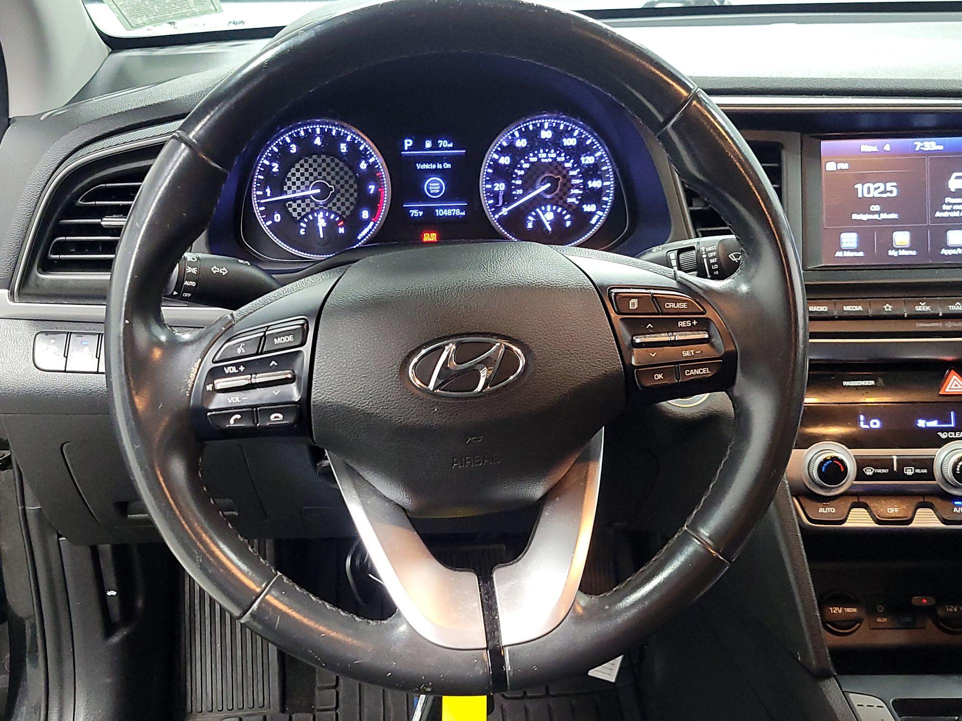 Thumbnail: 2020 Hyundai Elantra - 10