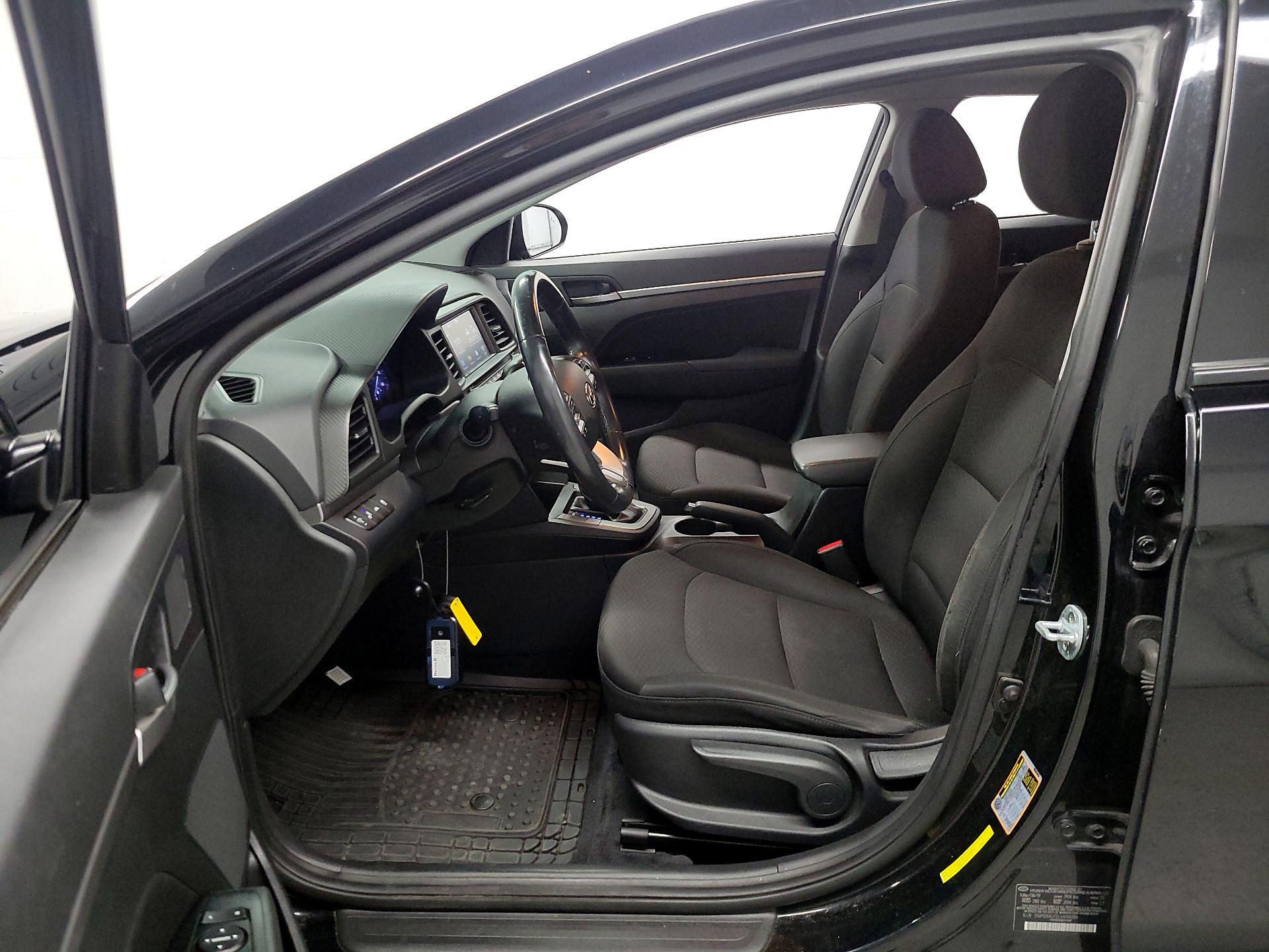 Thumbnail: 2020 Hyundai Elantra - 11