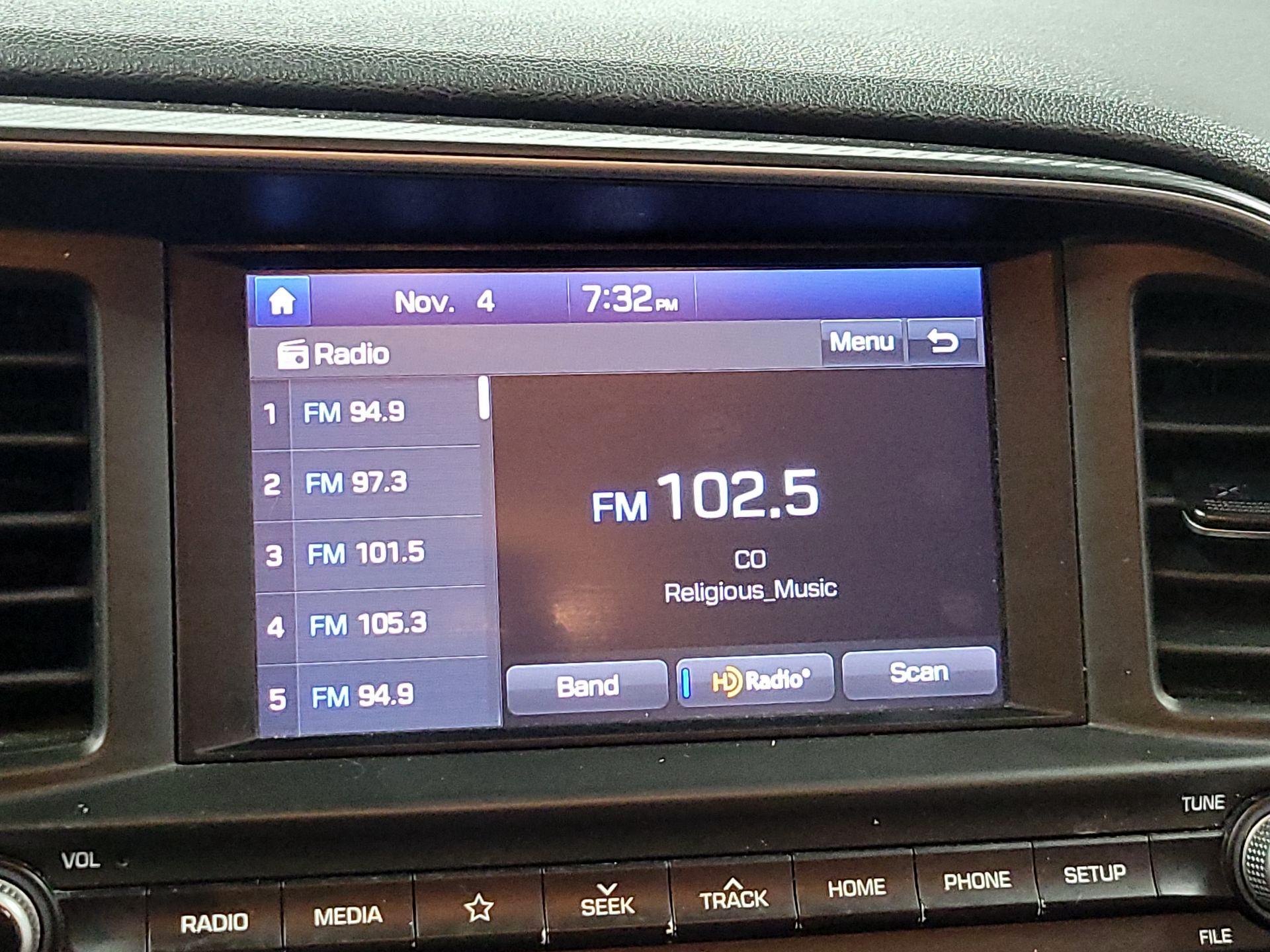 Thumbnail: 2020 Hyundai Elantra - 15