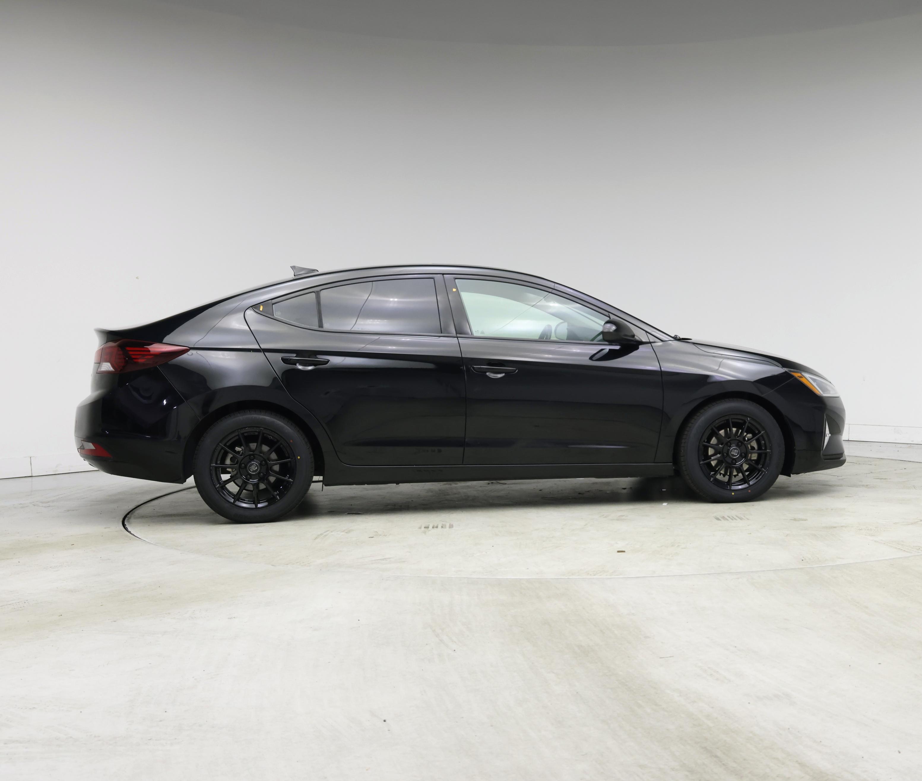 Thumbnail: 2020 Hyundai Elantra - 7