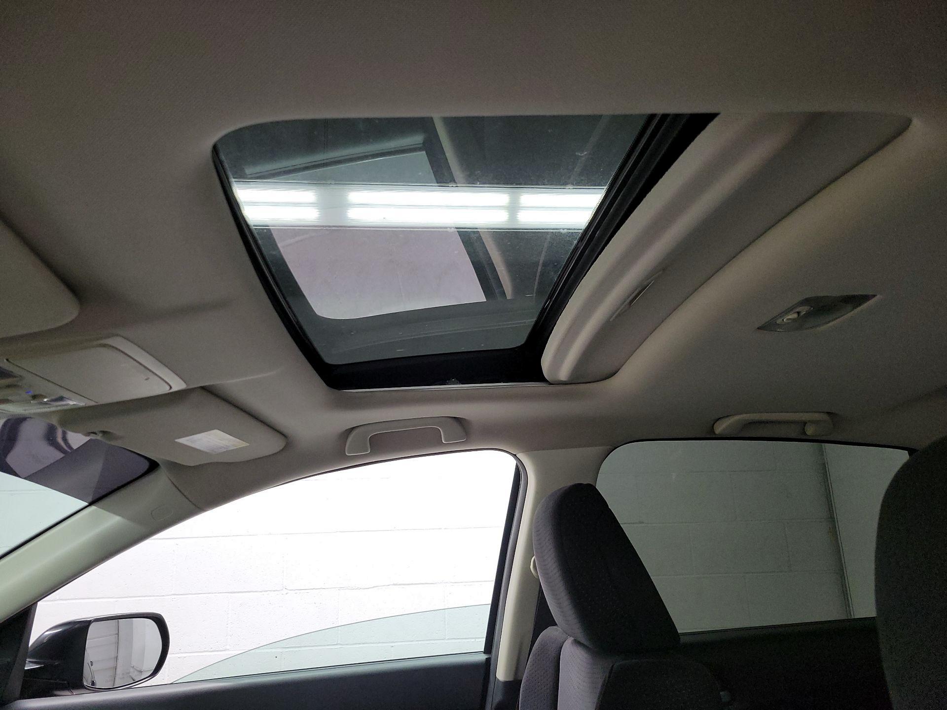 Thumbnail: 2014 Honda CR-V - 19