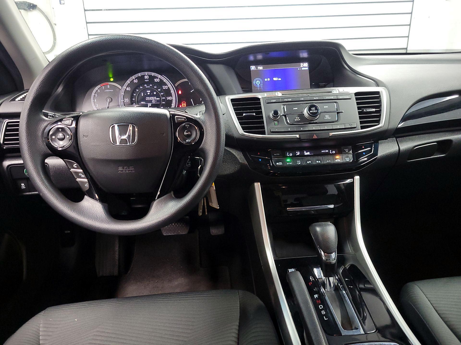 Thumbnail: 2016 Honda Accord - 9