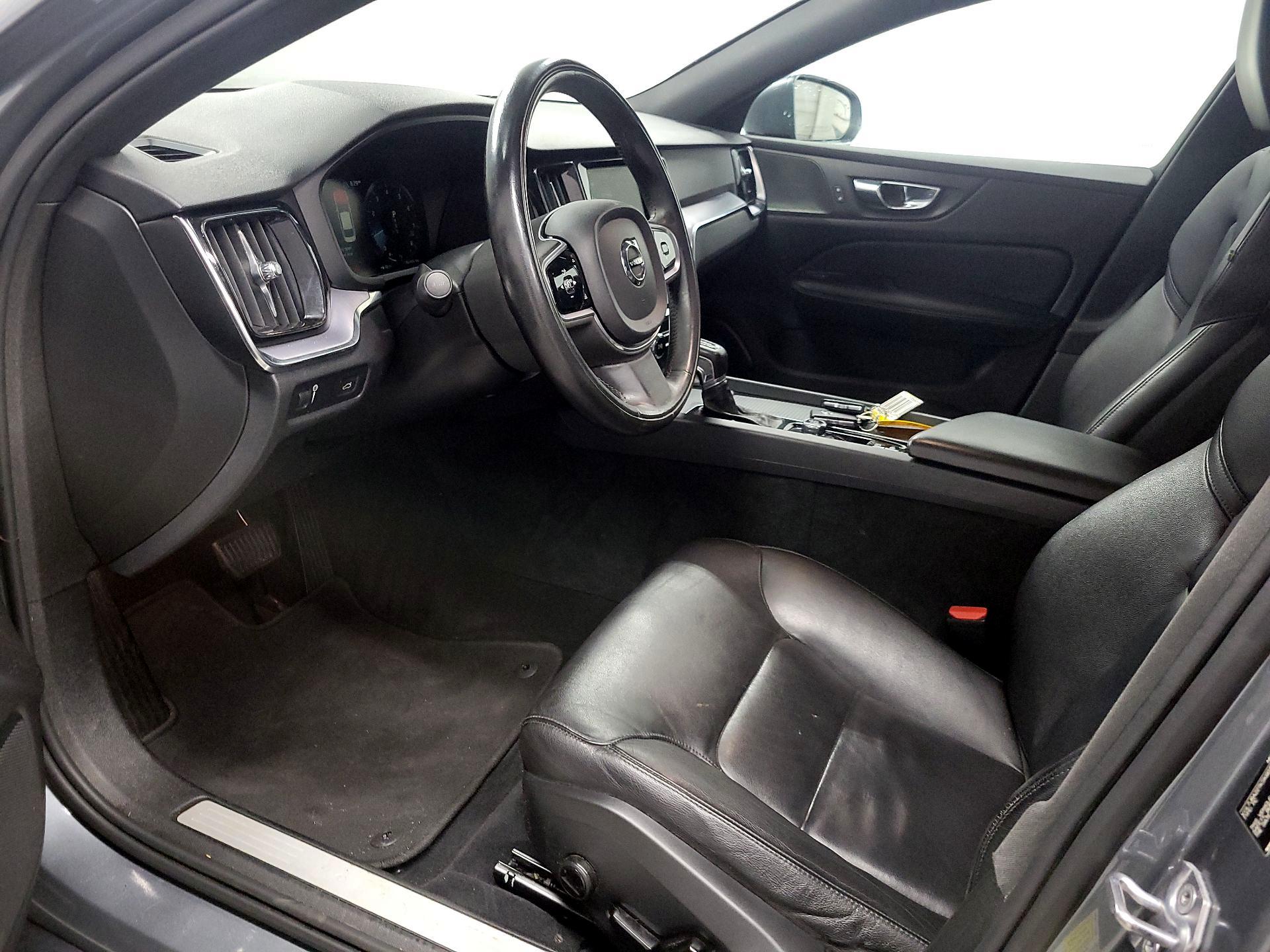 Thumbnail: 2019 Volvo S60 - 11