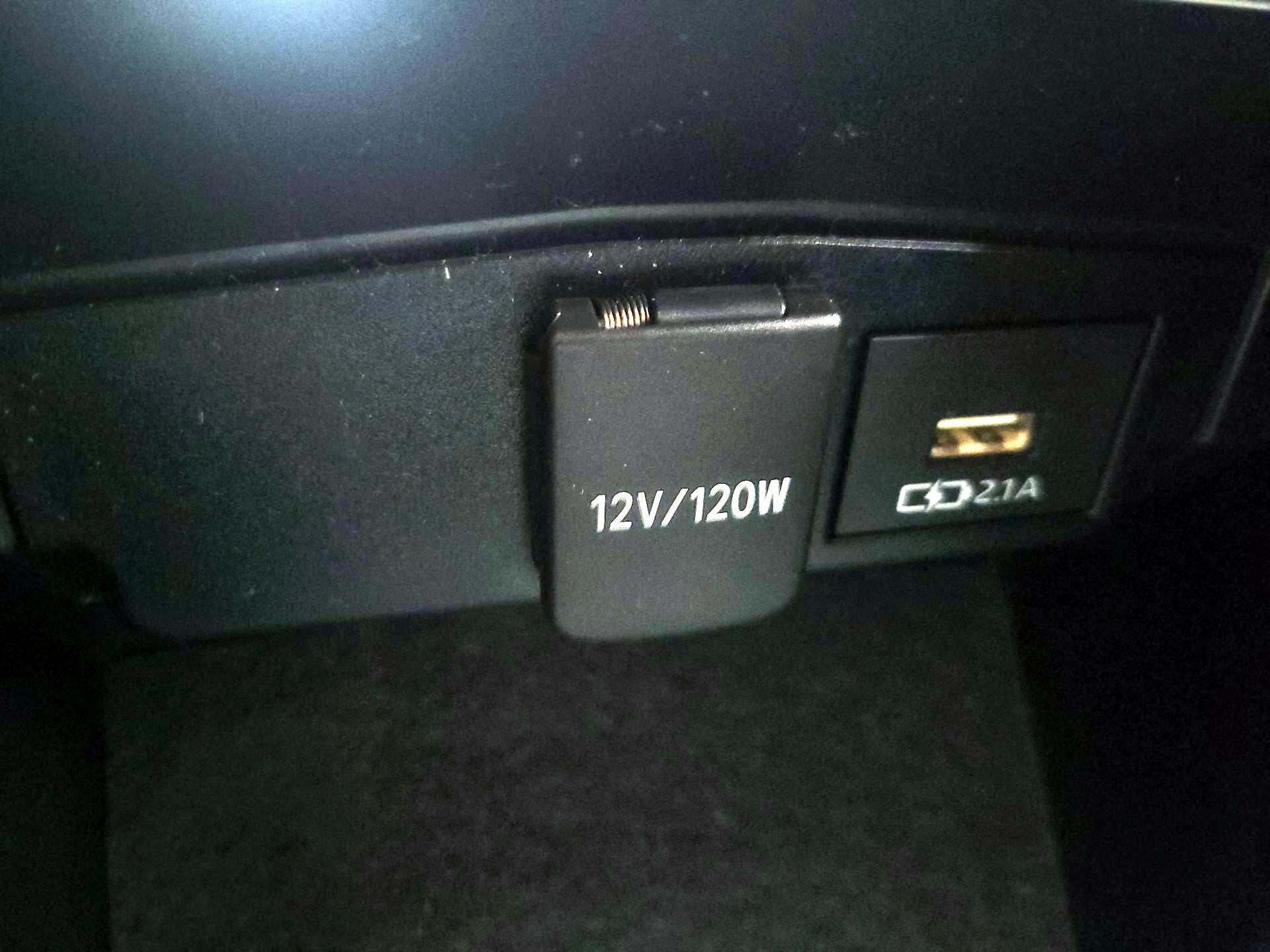 Thumbnail: 2021 Toyota Corolla - 18