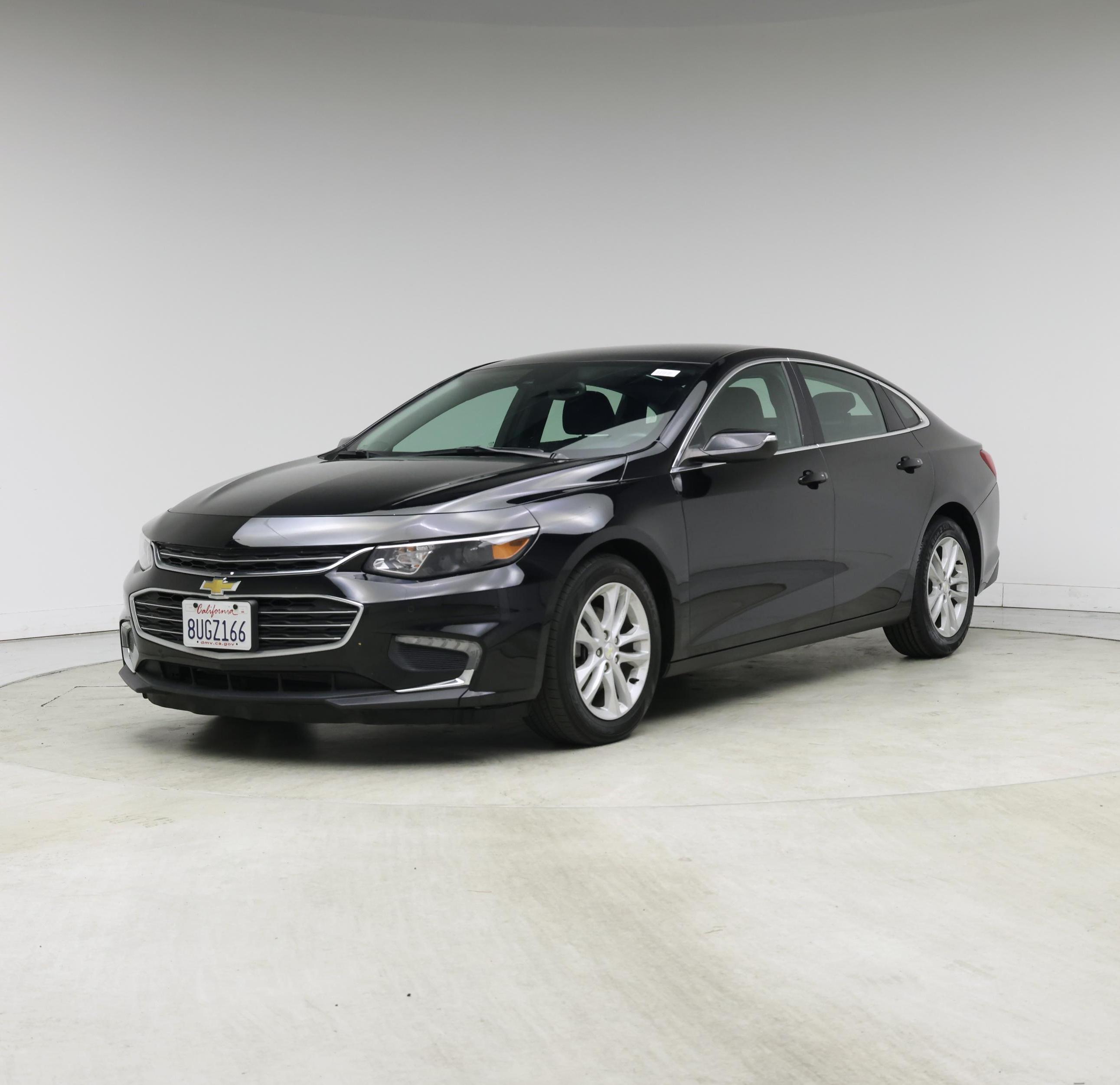 Thumbnail: 2018 Chevrolet Malibu - 4