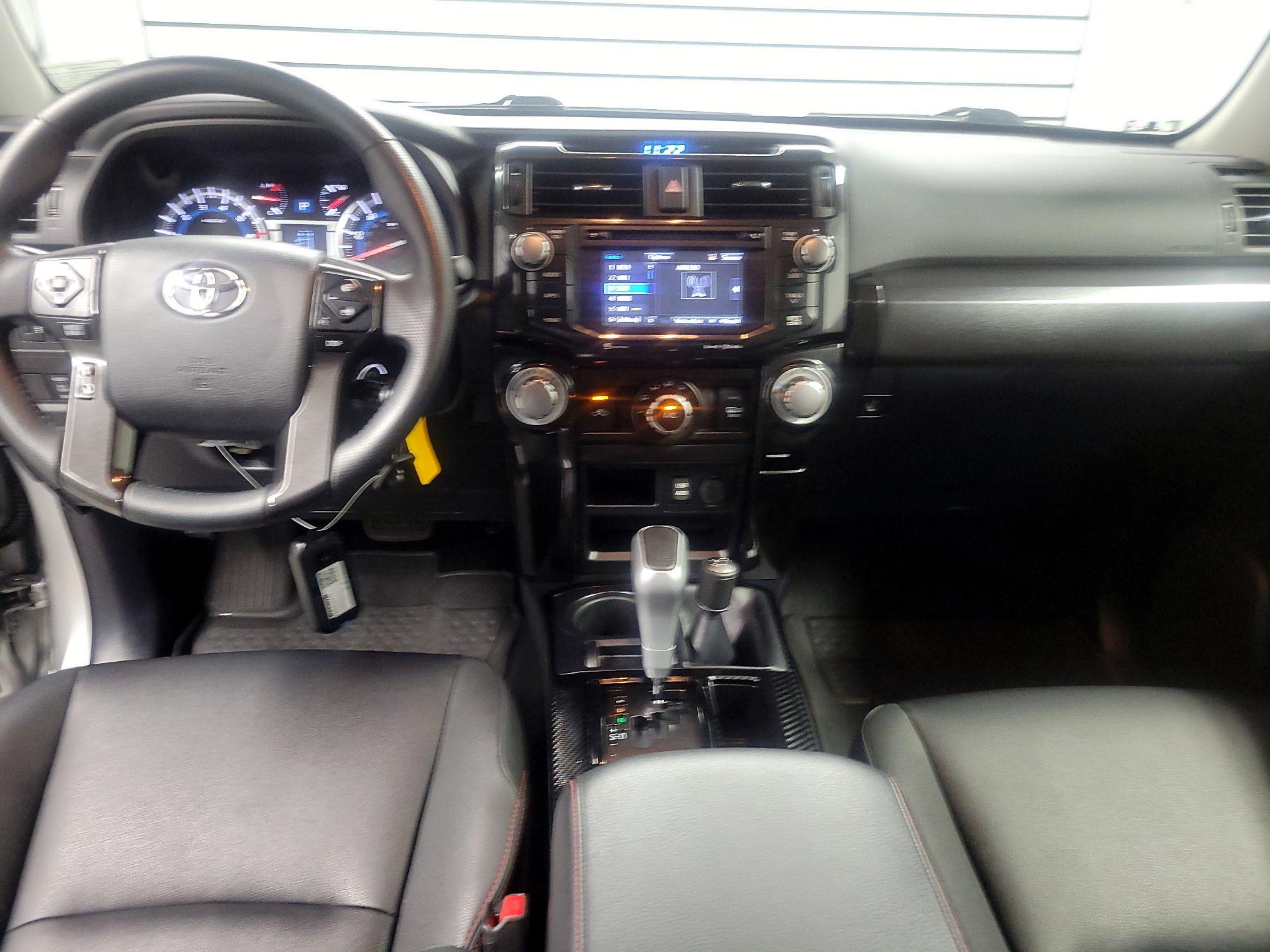 Thumbnail: 2019 Toyota 4Runner - 9