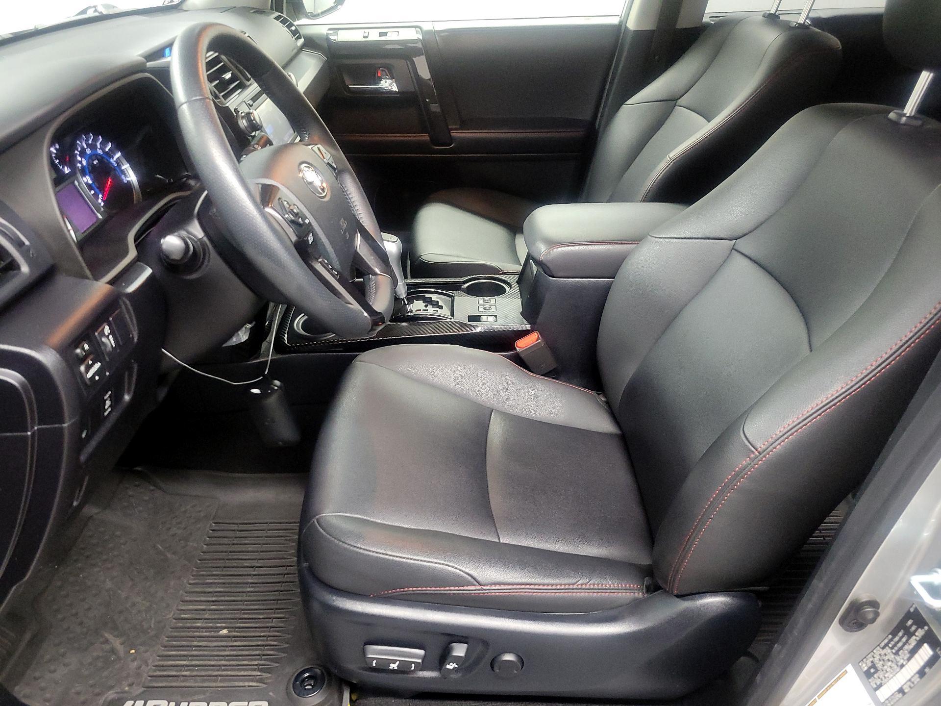 Thumbnail: 2019 Toyota 4Runner - 11