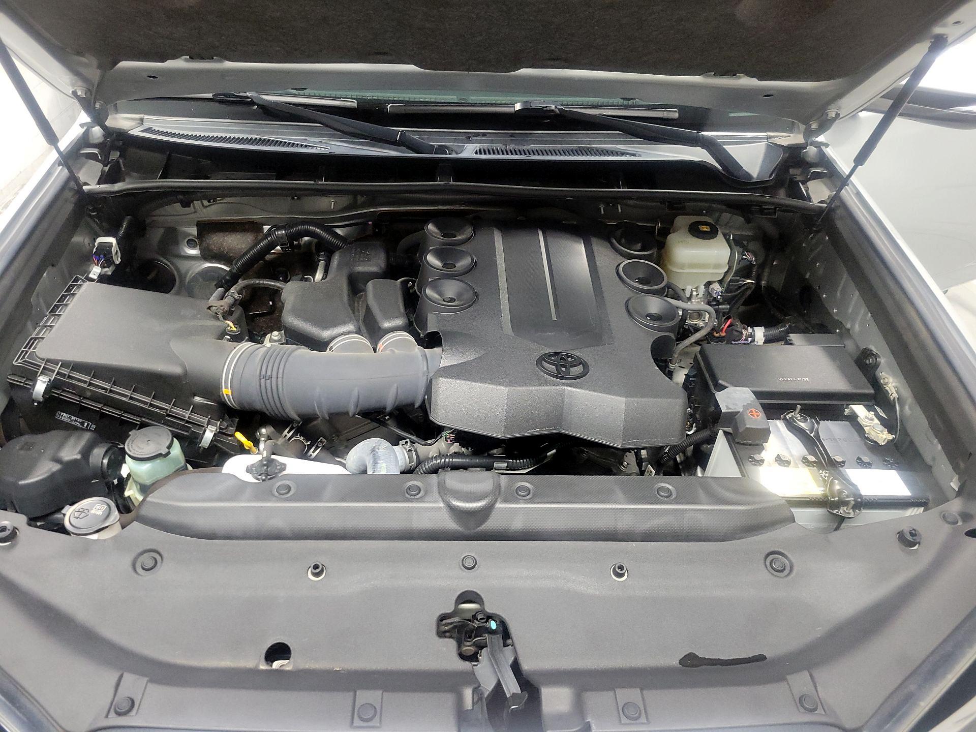 Thumbnail: 2019 Toyota 4Runner - 19