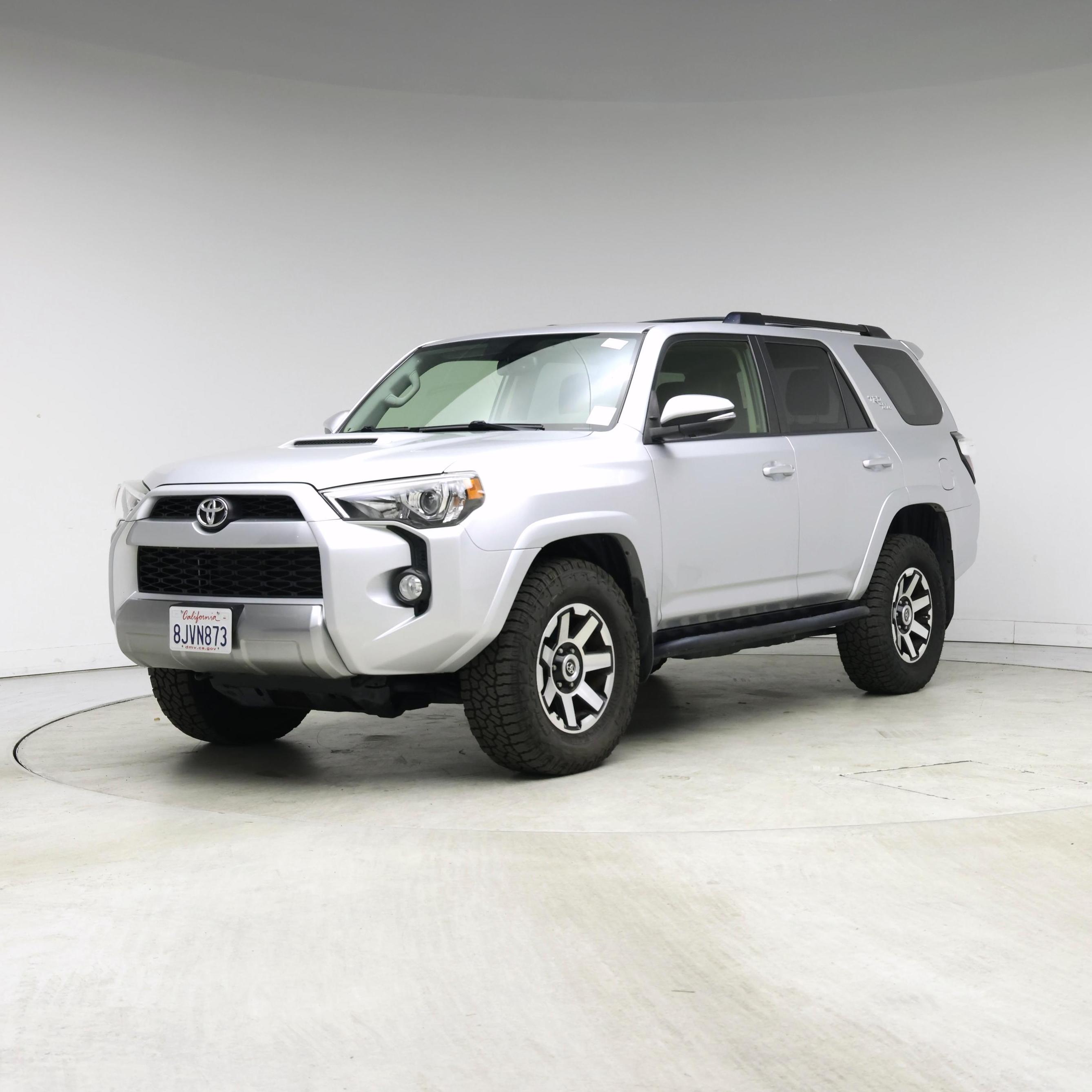 Thumbnail: 2019 Toyota 4Runner - 4