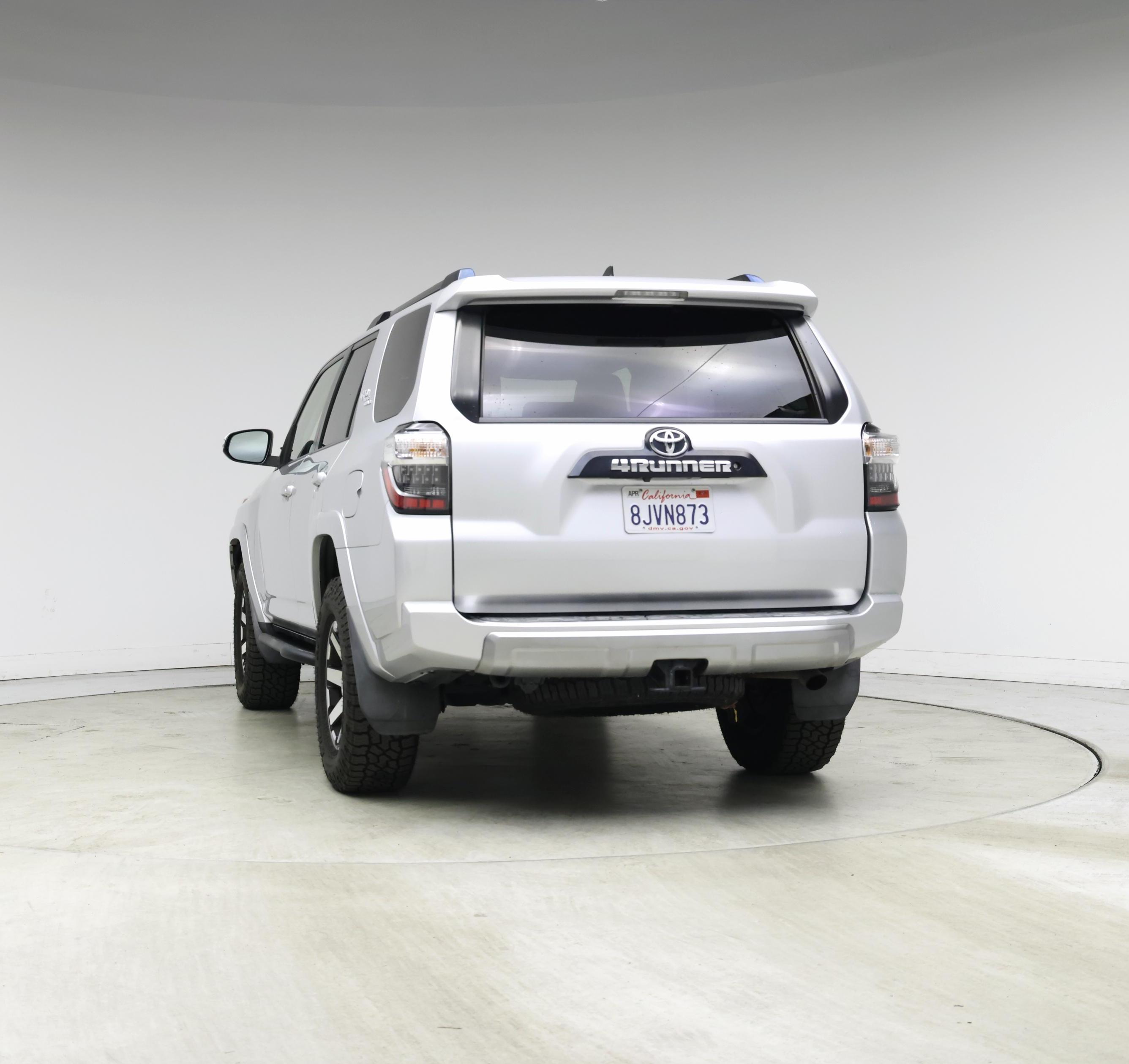 Thumbnail: 2019 Toyota 4Runner - 6