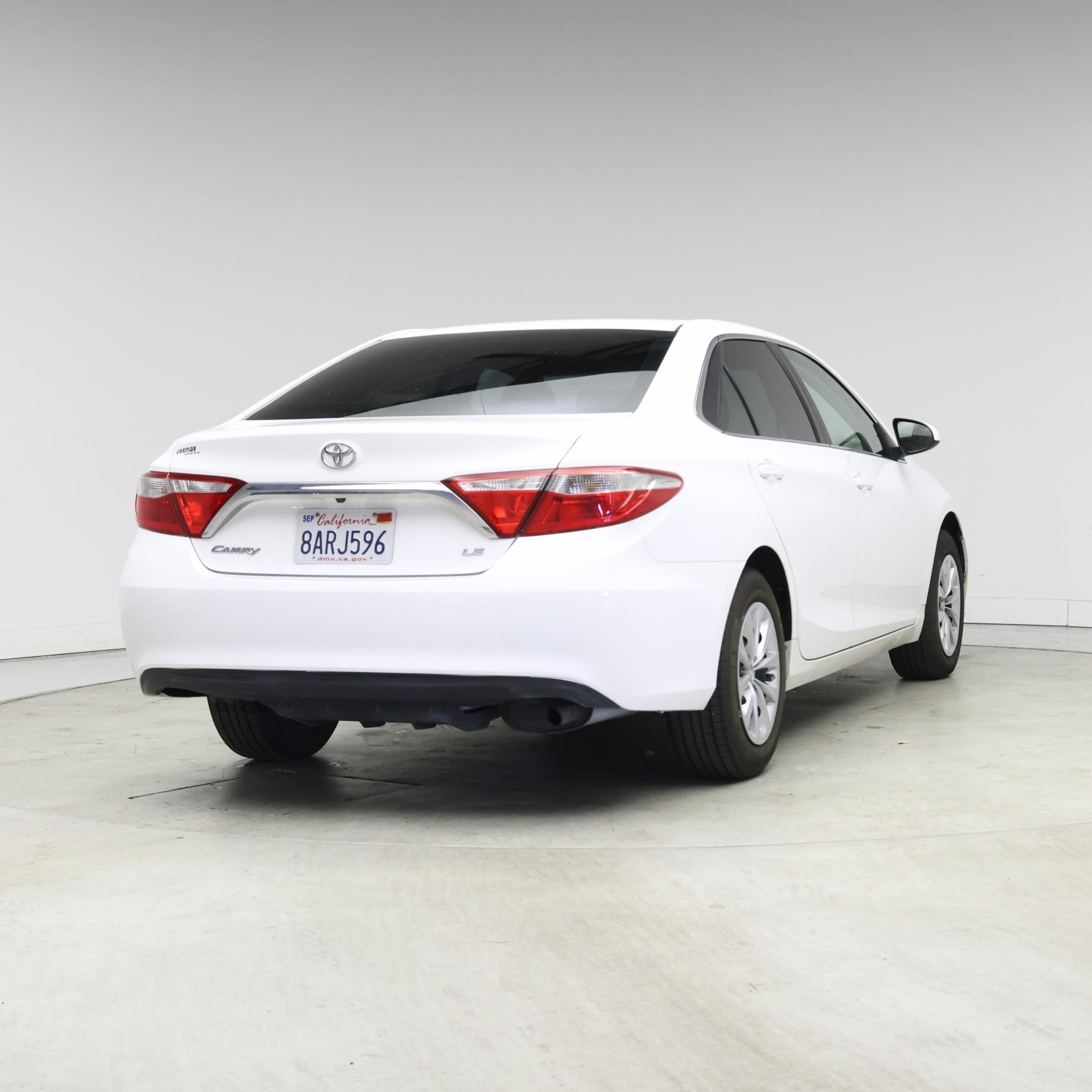 Thumbnail: 2016 Toyota Camry - 8