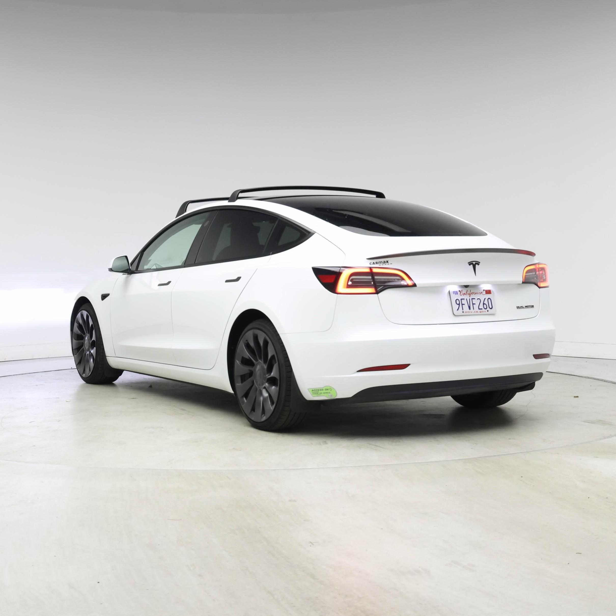 Thumbnail: 2023 Tesla Model 3 - 2