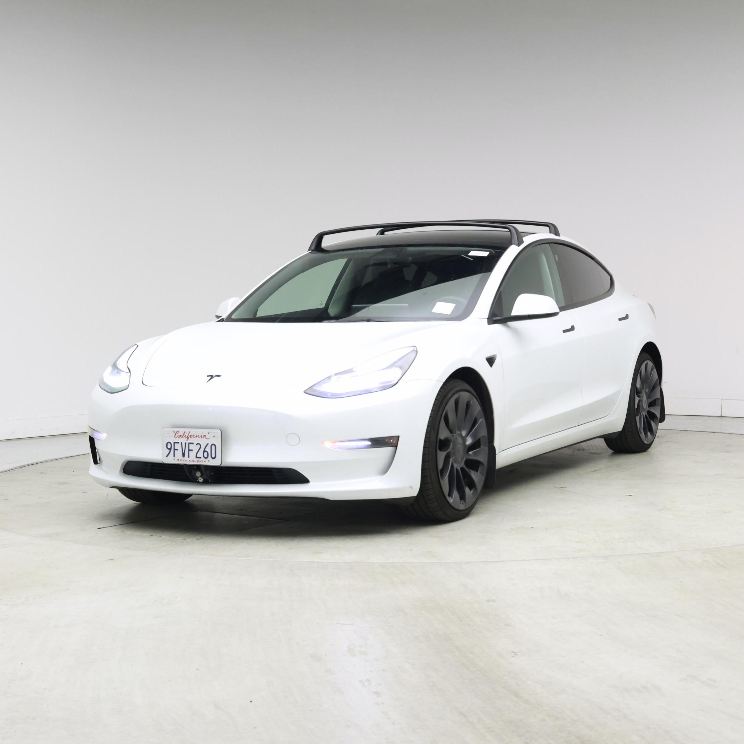 Thumbnail: 2023 Tesla Model 3 - 4