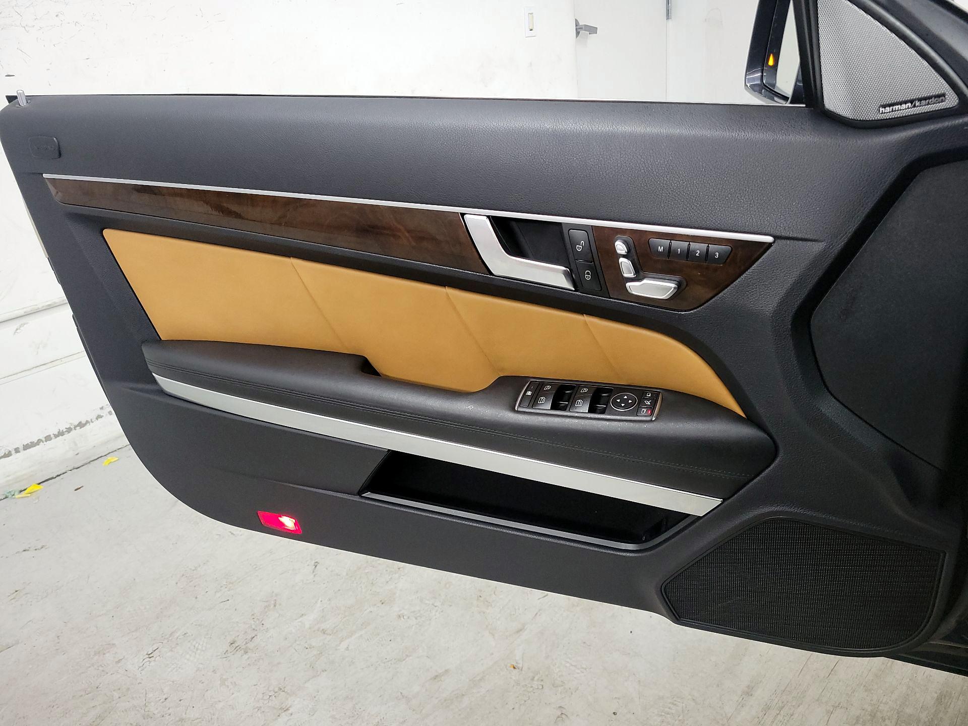 Thumbnail: 2015 Mercedes-Benz E-Class - 12