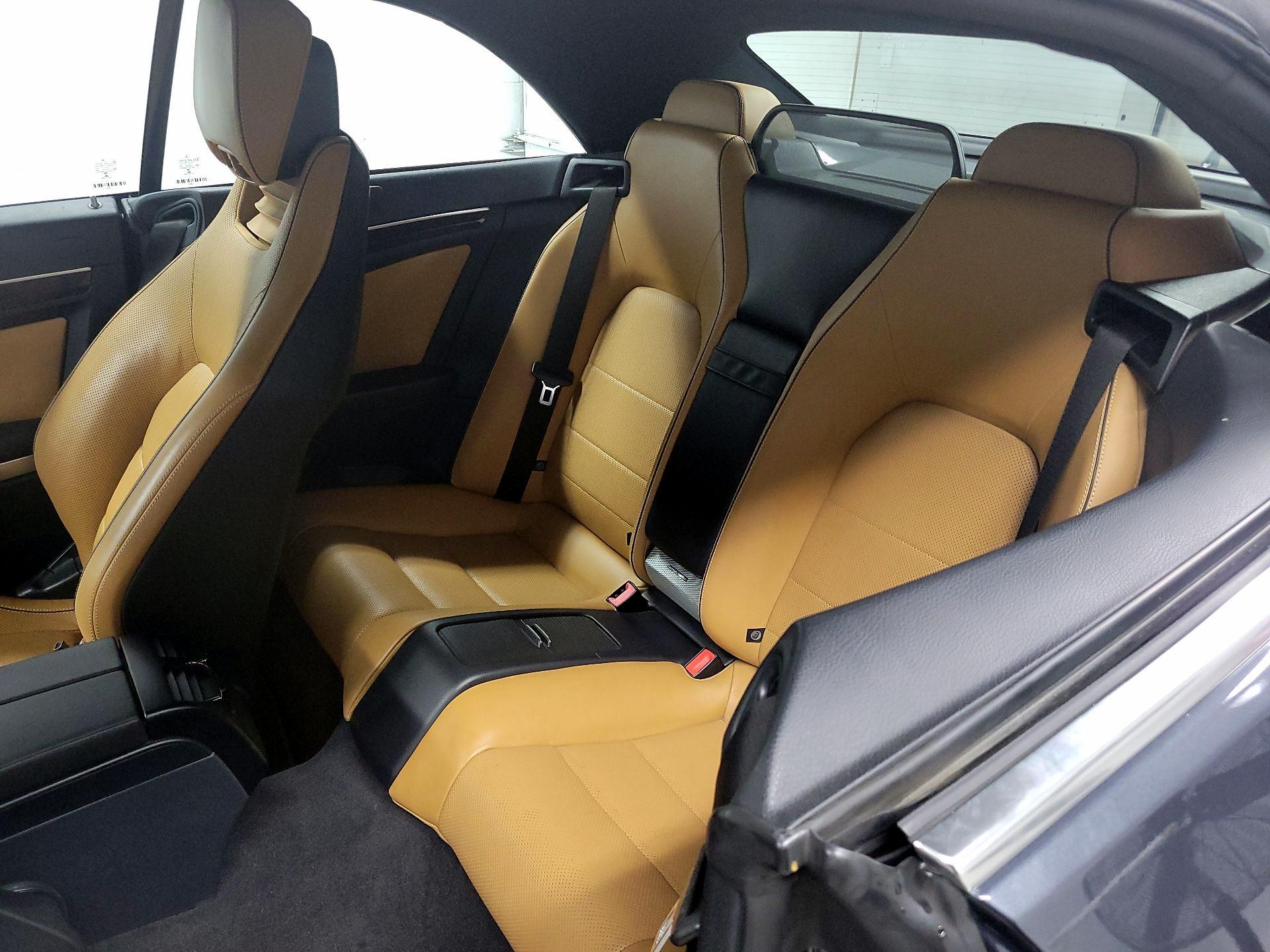 Thumbnail: 2015 Mercedes-Benz E-Class - 17