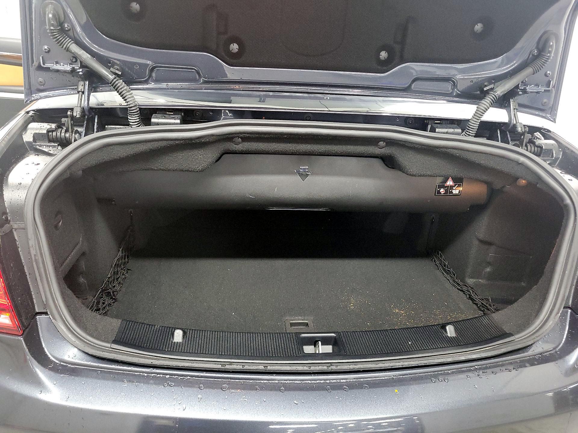 Thumbnail: 2015 Mercedes-Benz E-Class - 18