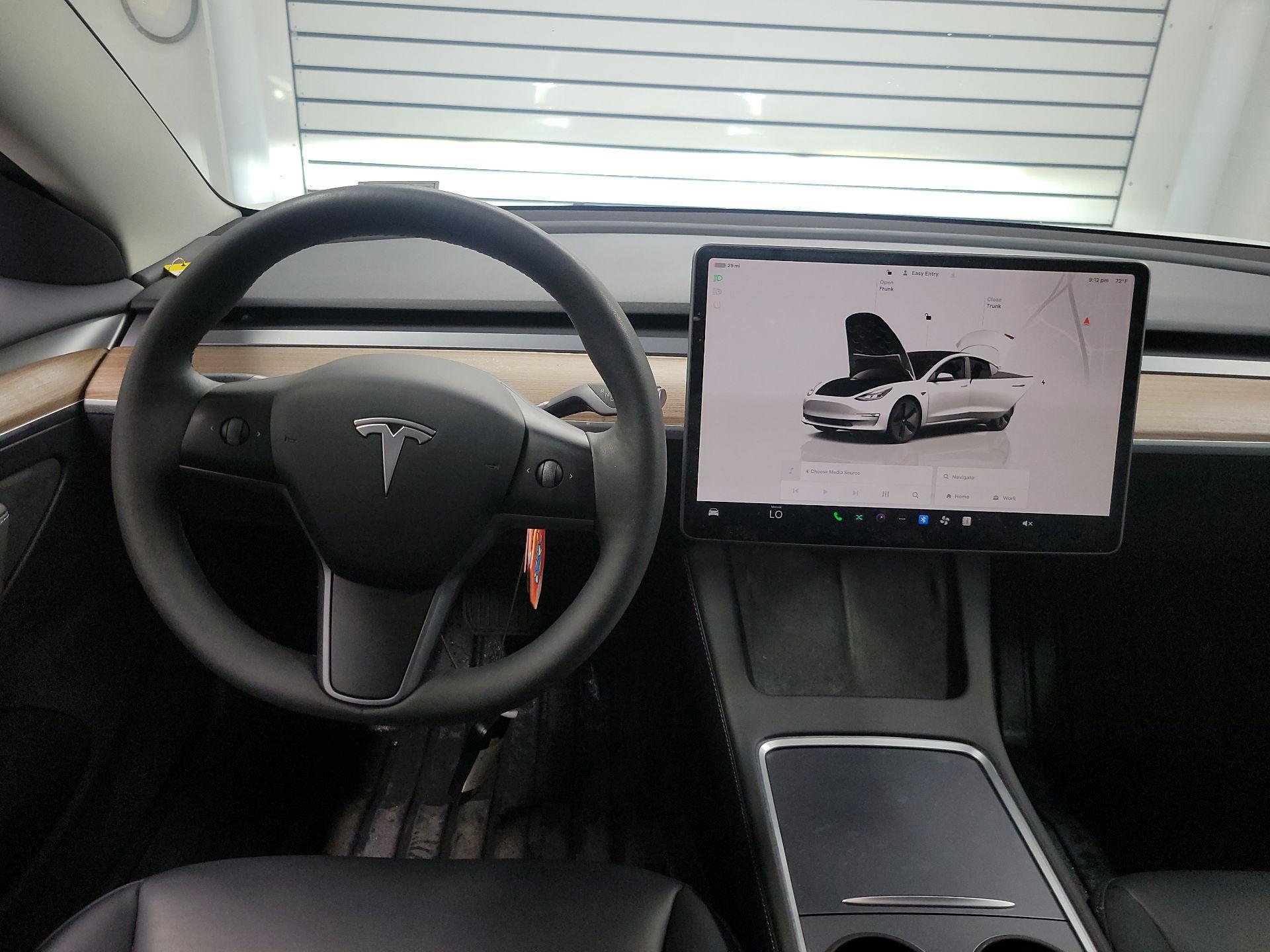 Thumbnail: 2023 Tesla Model 3 - 9