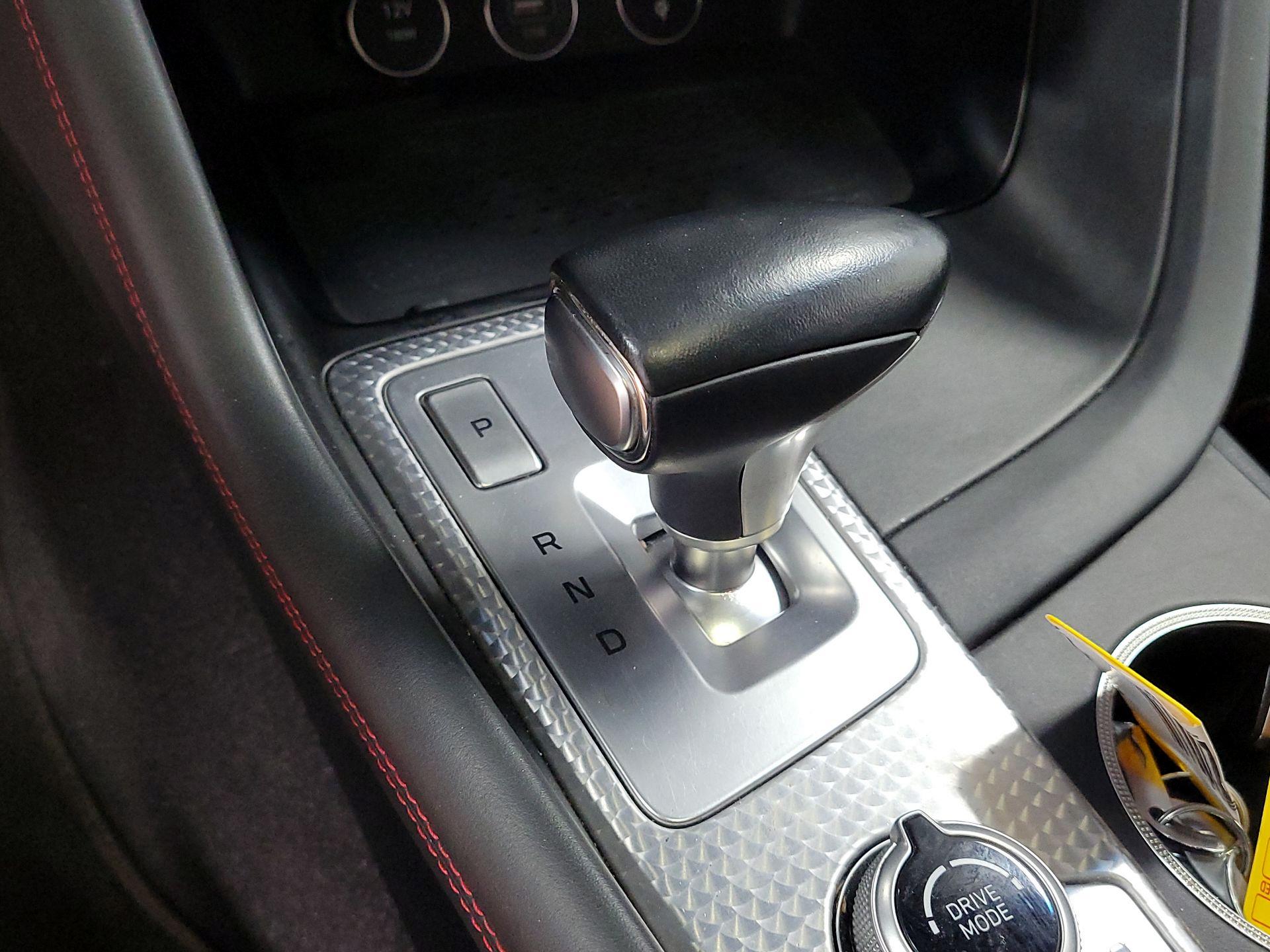 Thumbnail: 2022 Genesis G70 - 17