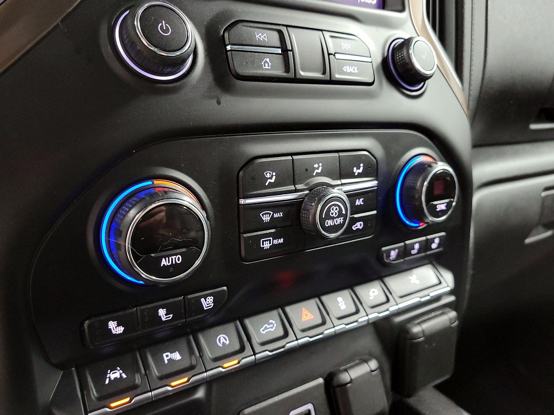 Thumbnail: 2020 Chevrolet Silverado 1500 - 14