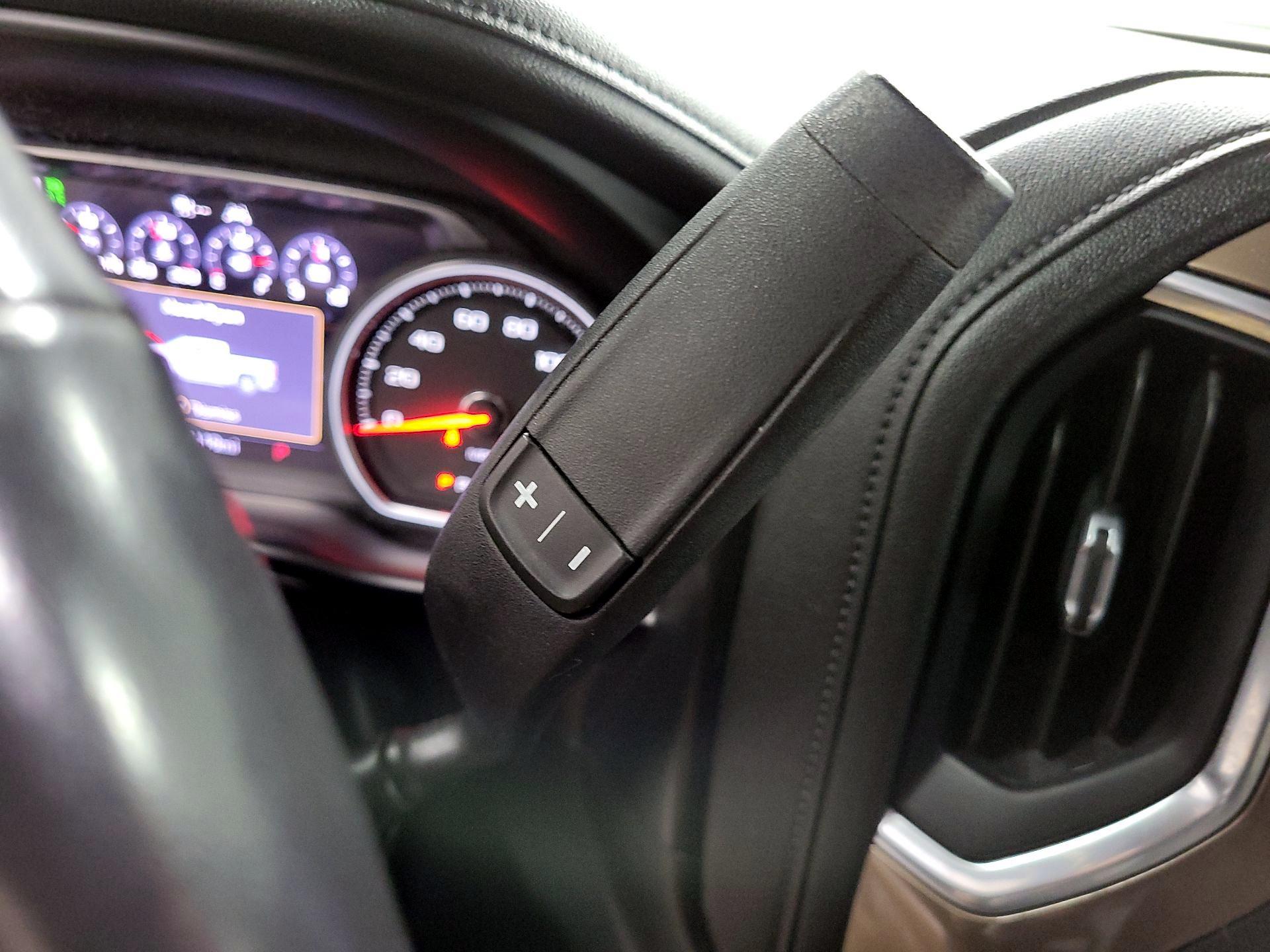 Thumbnail: 2020 Chevrolet Silverado 1500 - 15