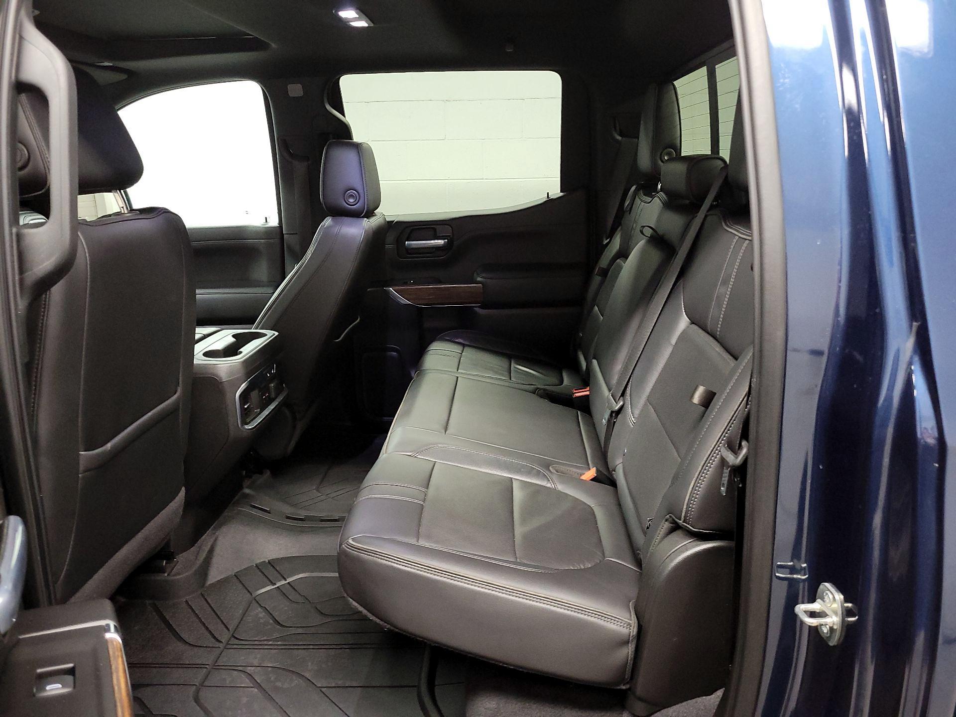 Thumbnail: 2020 Chevrolet Silverado 1500 - 17