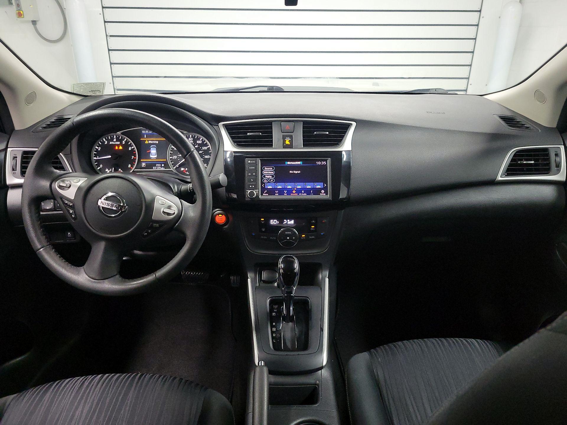 Thumbnail: 2019 Nissan Sentra - 9