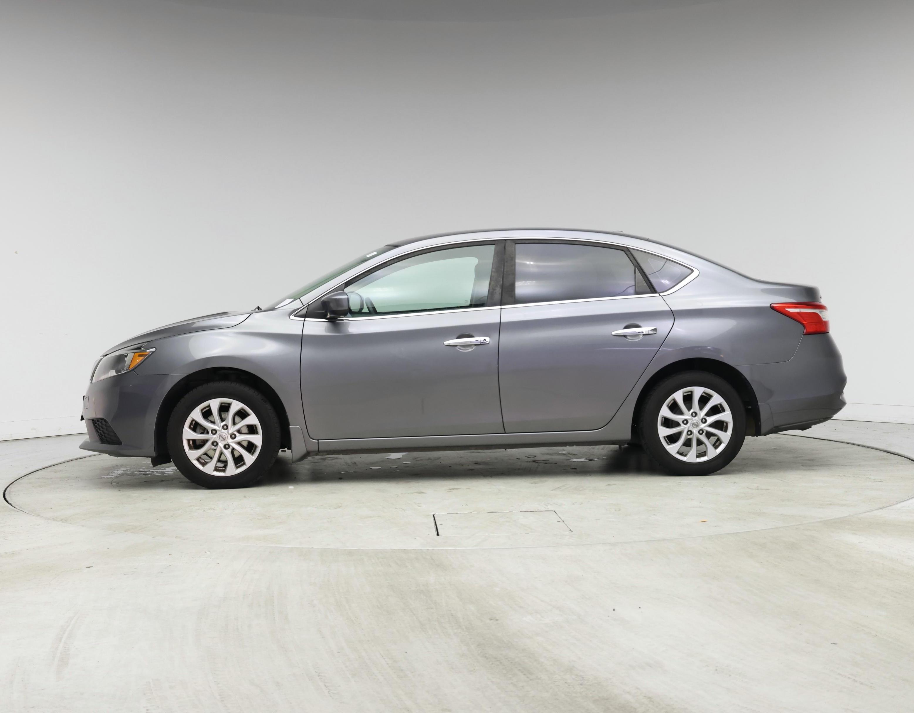 Thumbnail: 2019 Nissan Sentra - 3