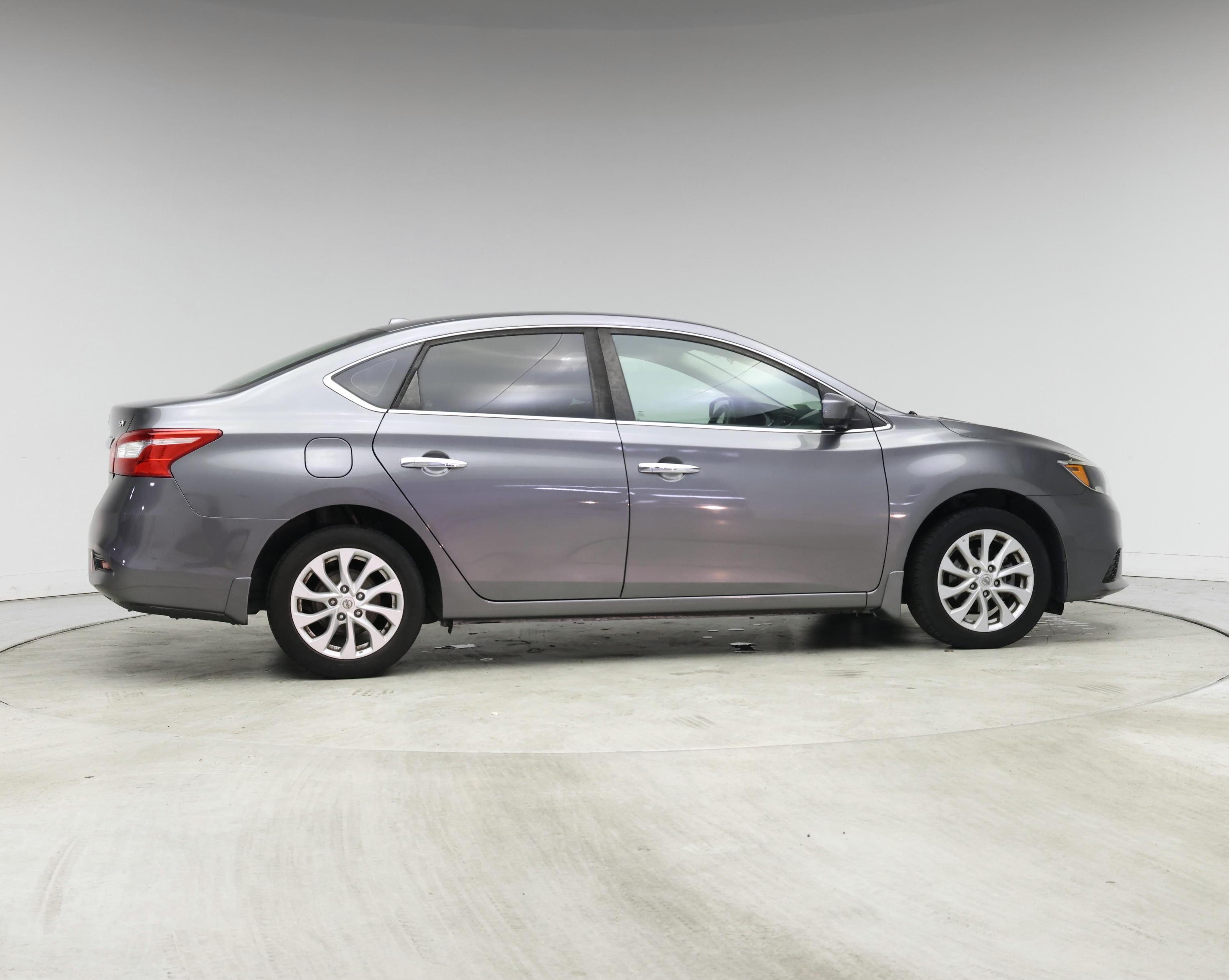 Thumbnail: 2019 Nissan Sentra - 7