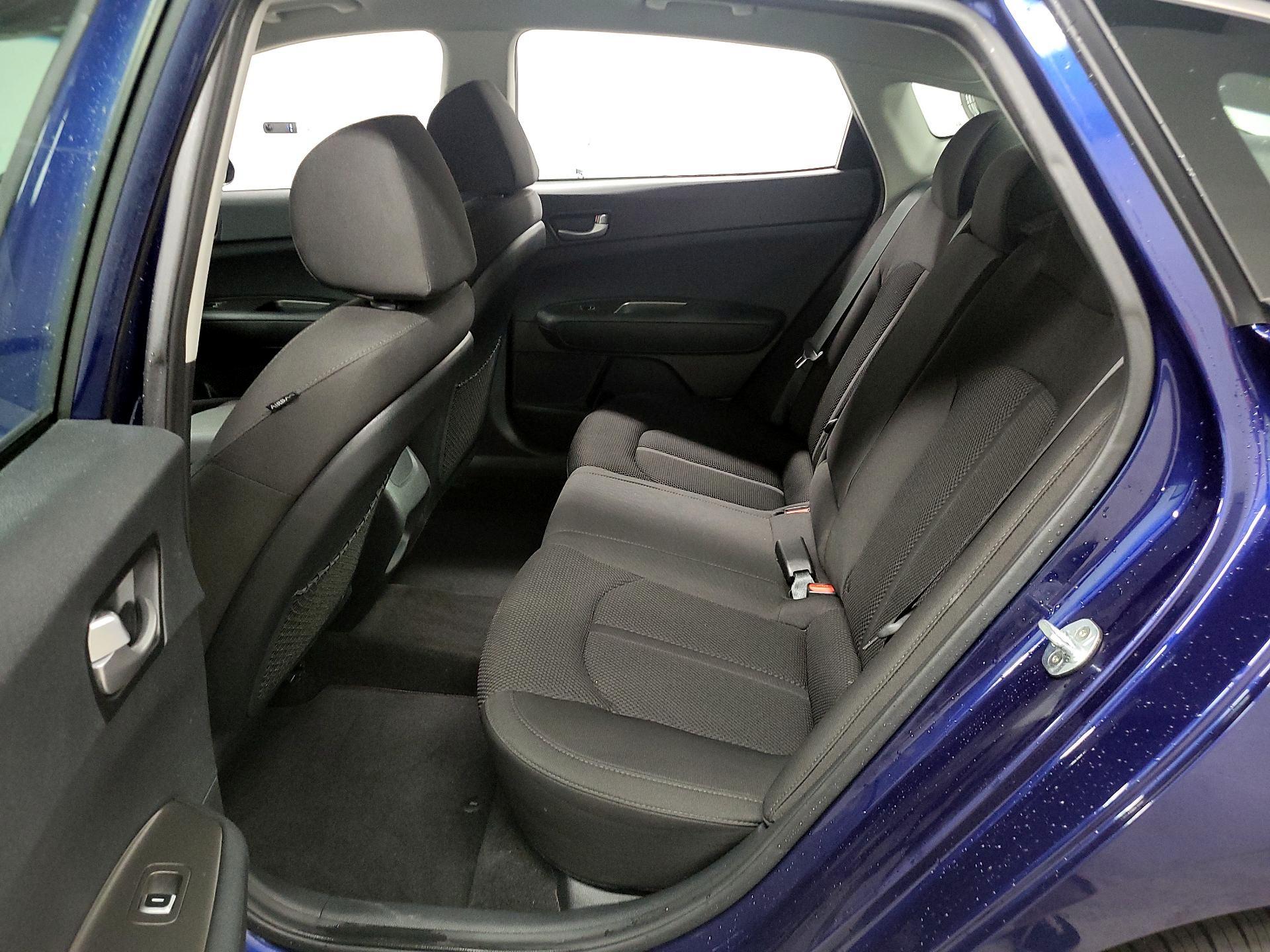 Thumbnail: 2019 Kia Optima - 19