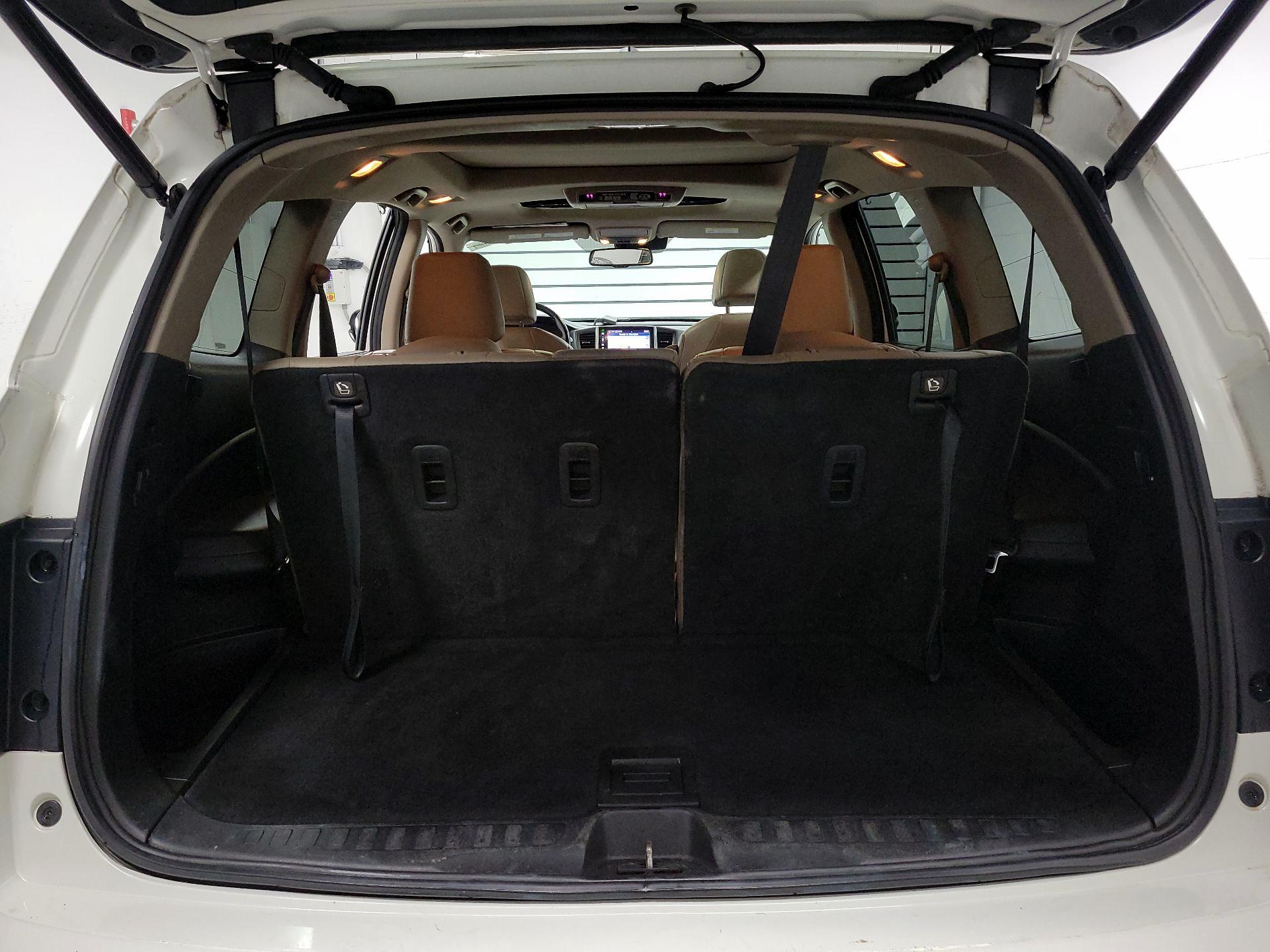 Thumbnail: 2016 Honda Pilot - 20