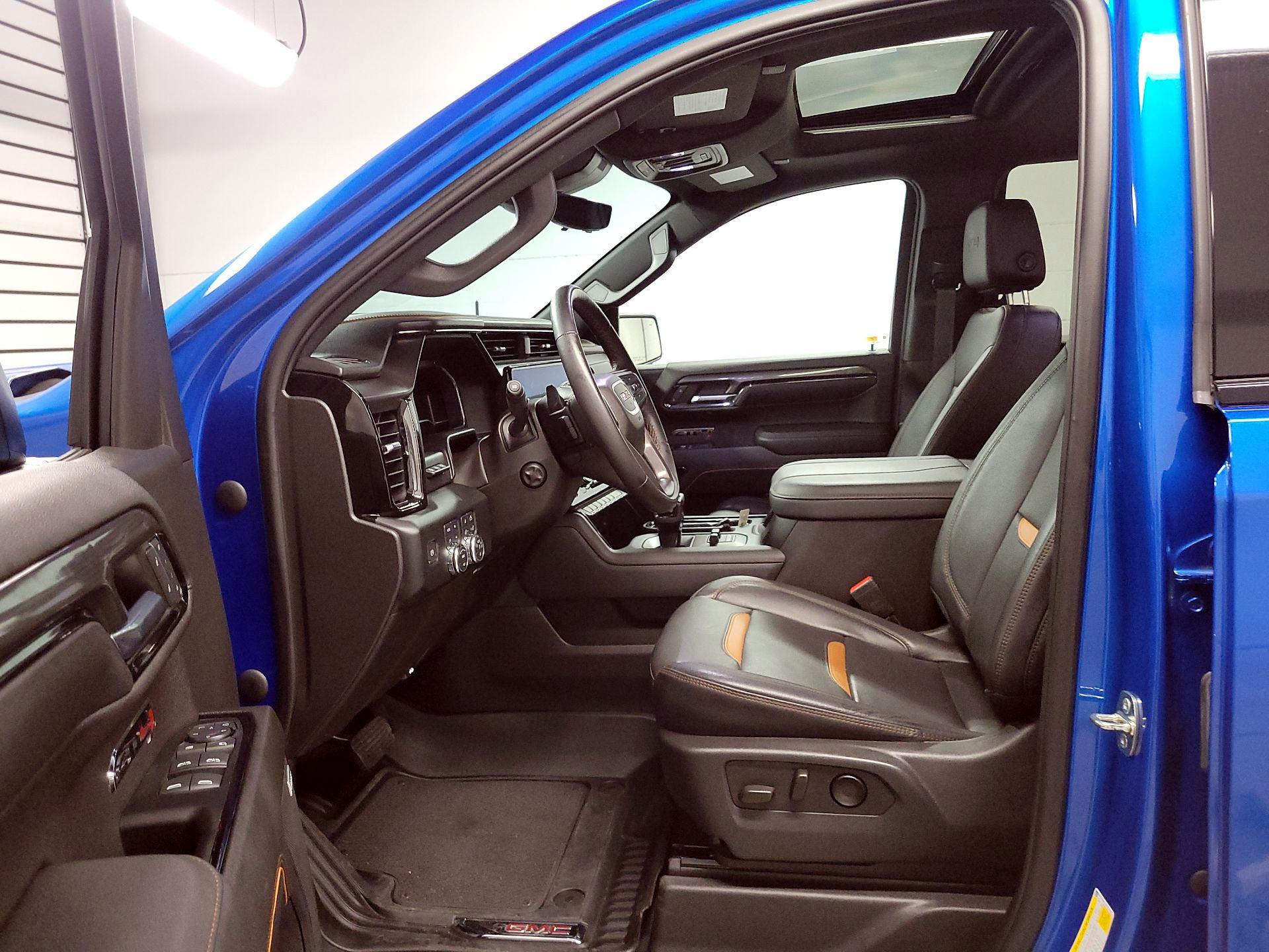 Thumbnail: 2023 GMC Sierra 1500 - 11