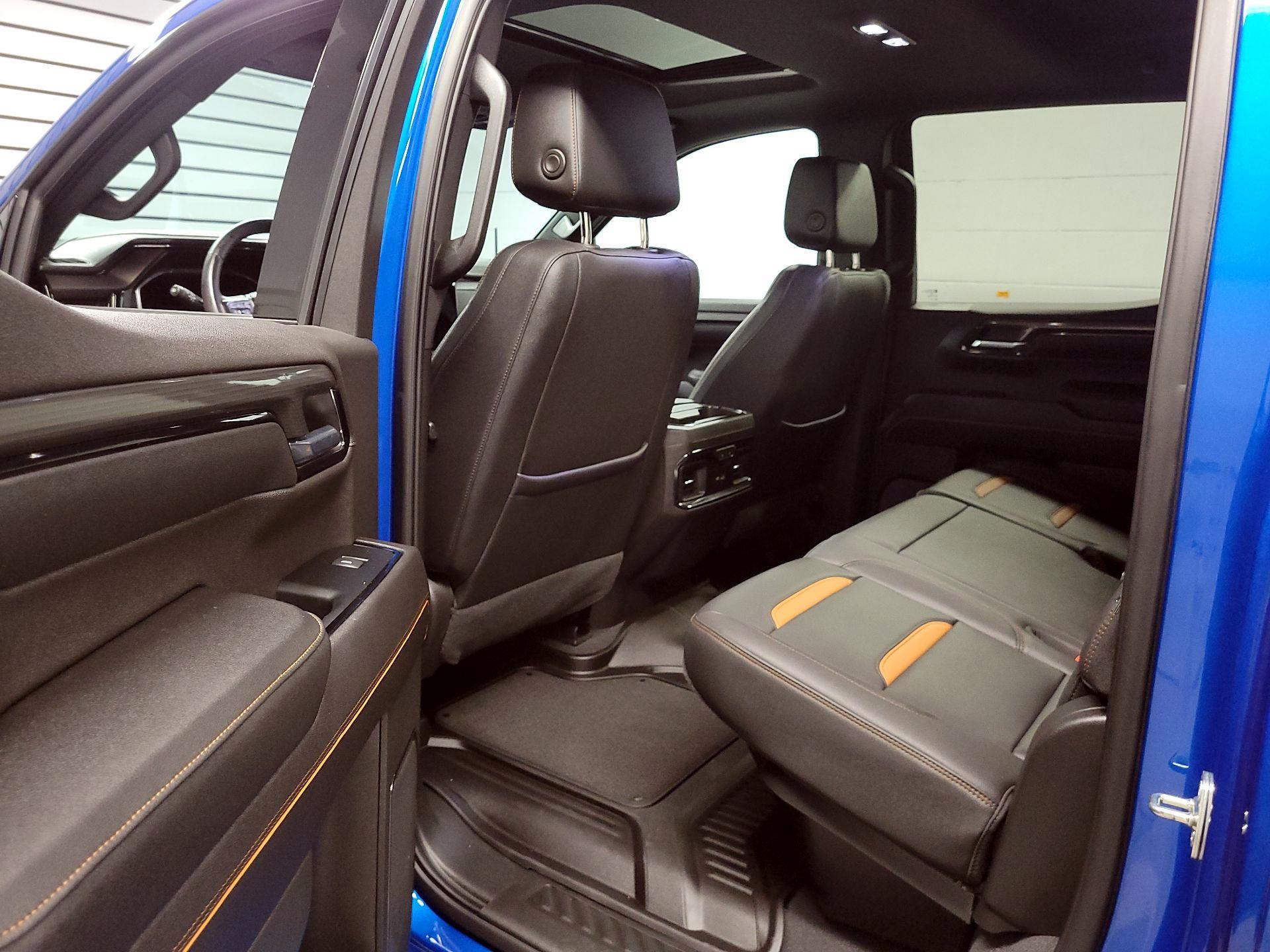 Thumbnail: 2023 GMC Sierra 1500 - 19